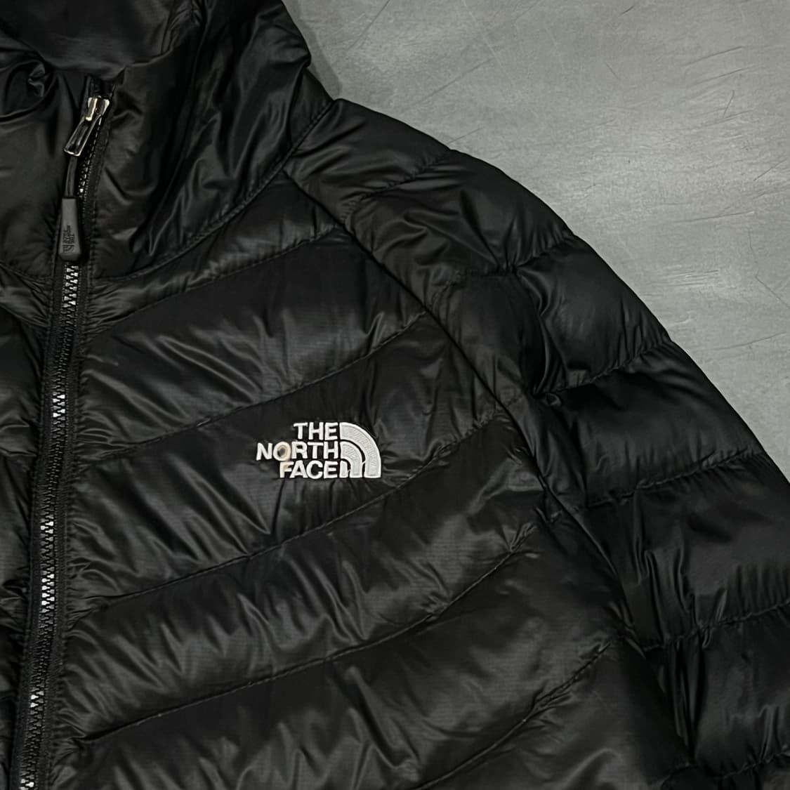  노스페이스 경량 패딩 y15433 상품이미지4