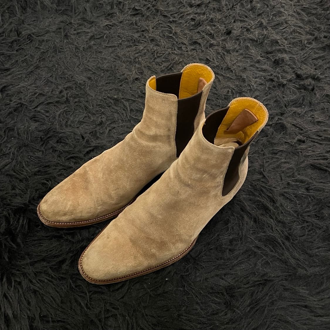 생로랑 와이어트 스웨이드 첼시부츠 상품이미지2