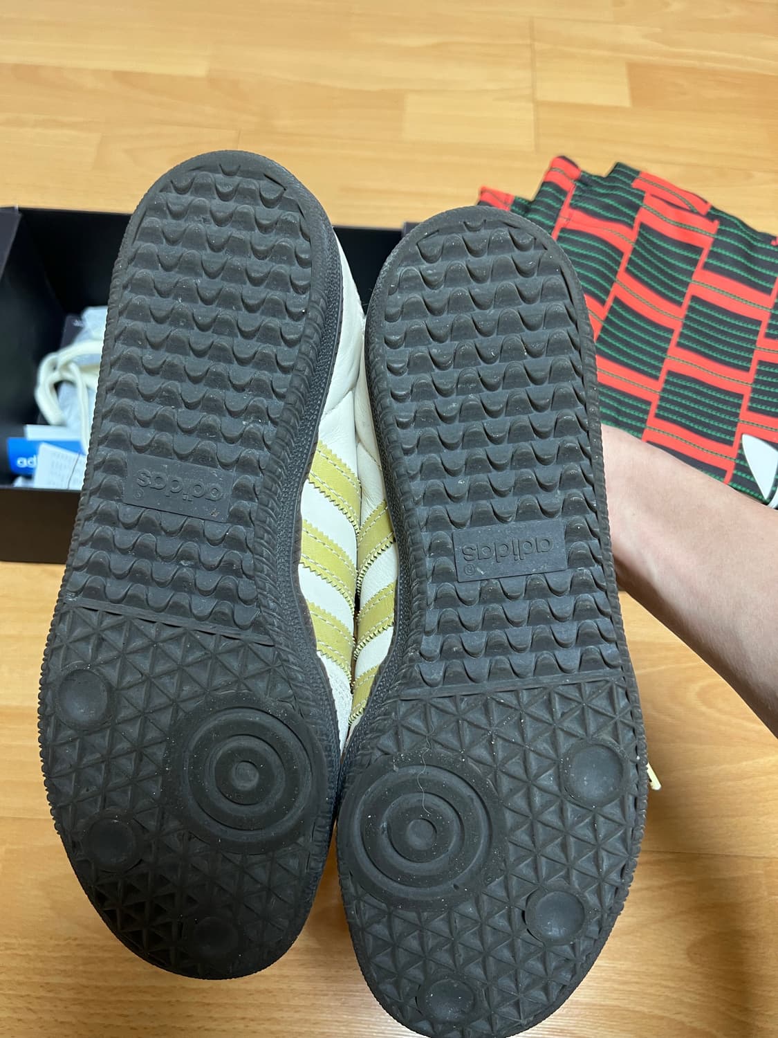 아디다스 웨일즈보너 삼바 에크루 틴트 260-265 상품이미지4