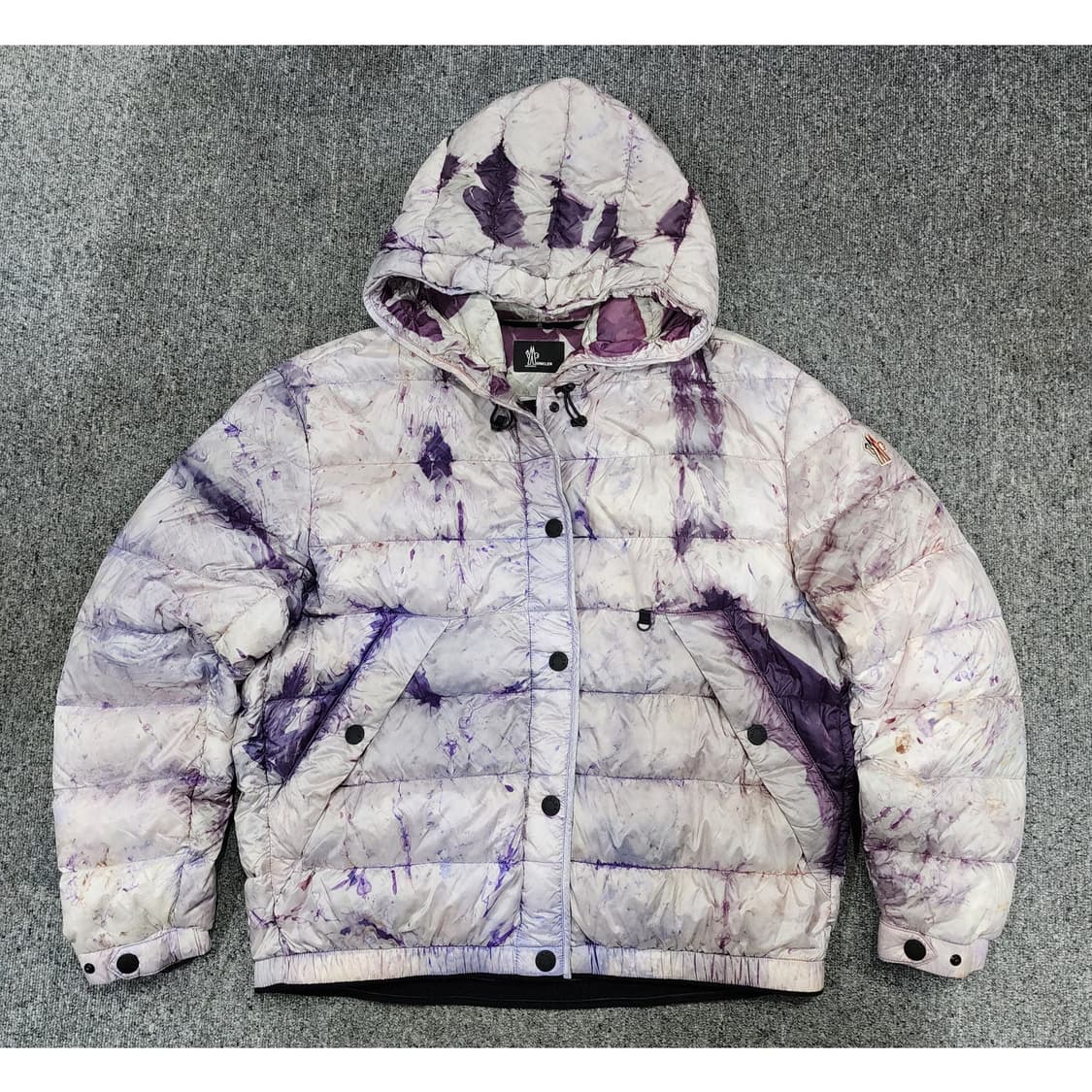 몽클레어 리브스 타이다이 구스 다운 후드 경량 패딩 3 상품이미지1