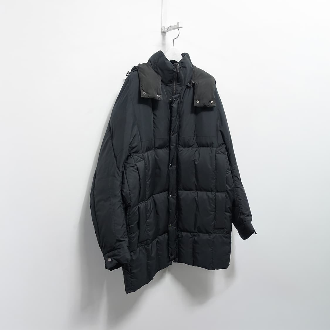 [M]HENRIK VIBSKOV 헨릭빕스코브 퍼프 패딩 상품이미지2