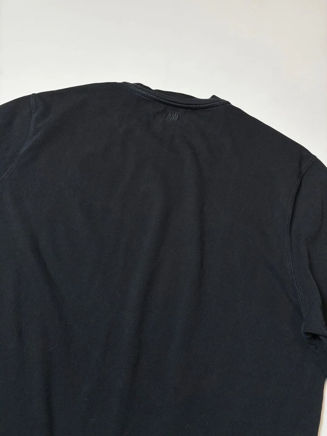 아미 AMI 스몰 하트 로고 반팔 티셔츠 PN9123 상품이미지5