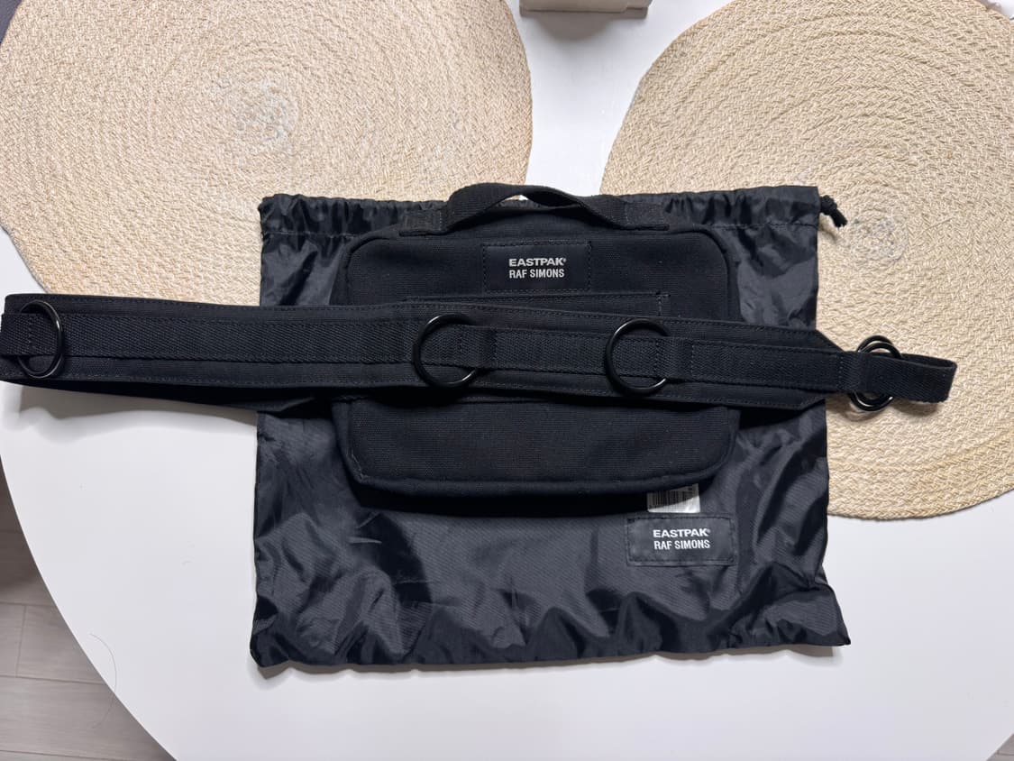 라프시몬스 X 이스트팩 웨이스트백 상품이미지2
