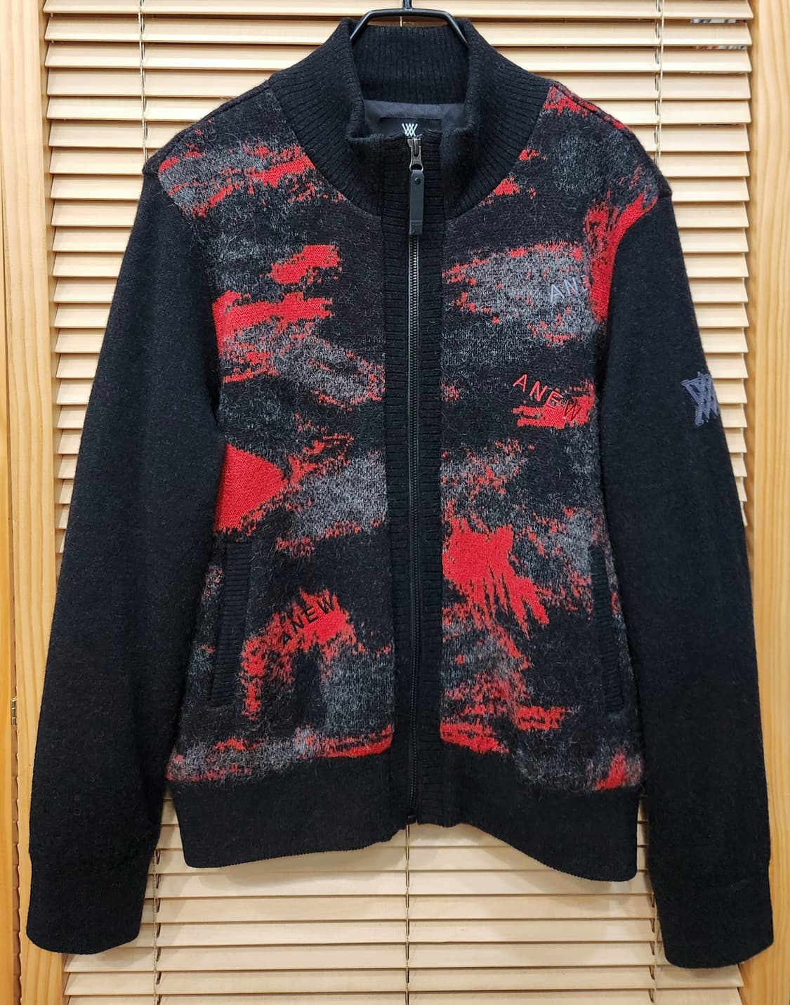 (새상품)어뉴골프 신상 여성 니트 짚업점퍼L 상품이미지1