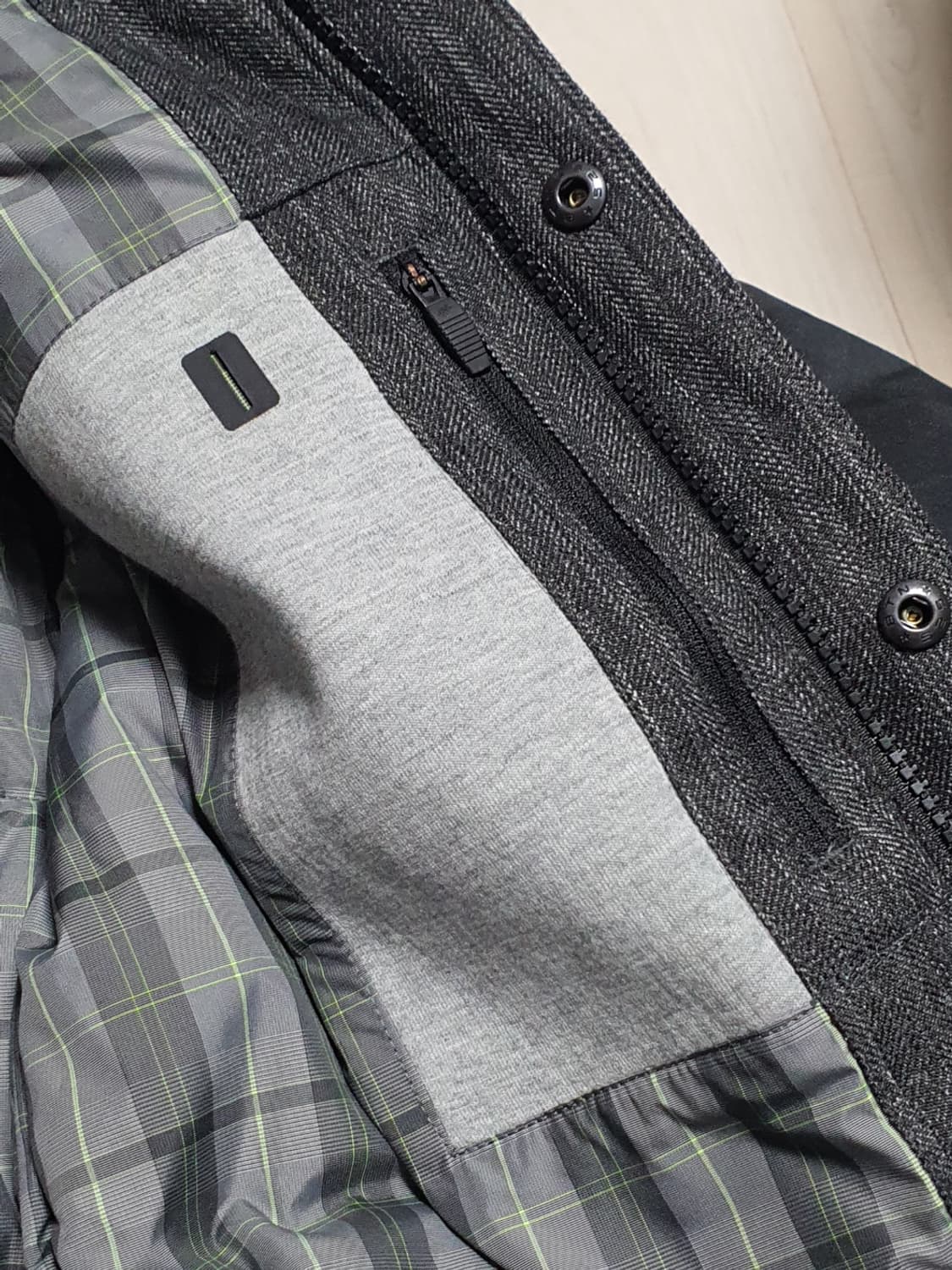 나이키 구스다운 패딩 XS 90 정도

 상품이미지7