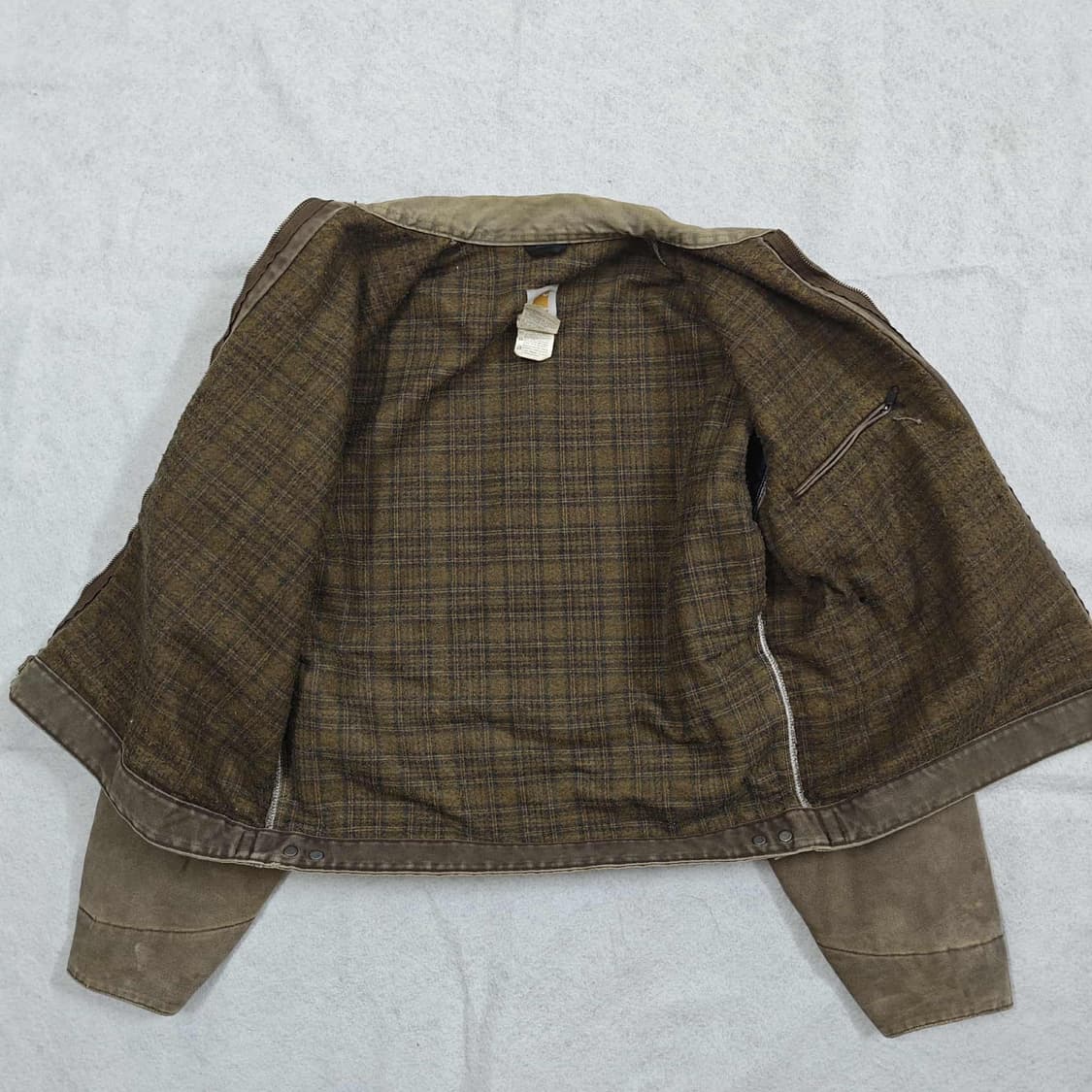 칼하트 j97 CHT size L 상품이미지3