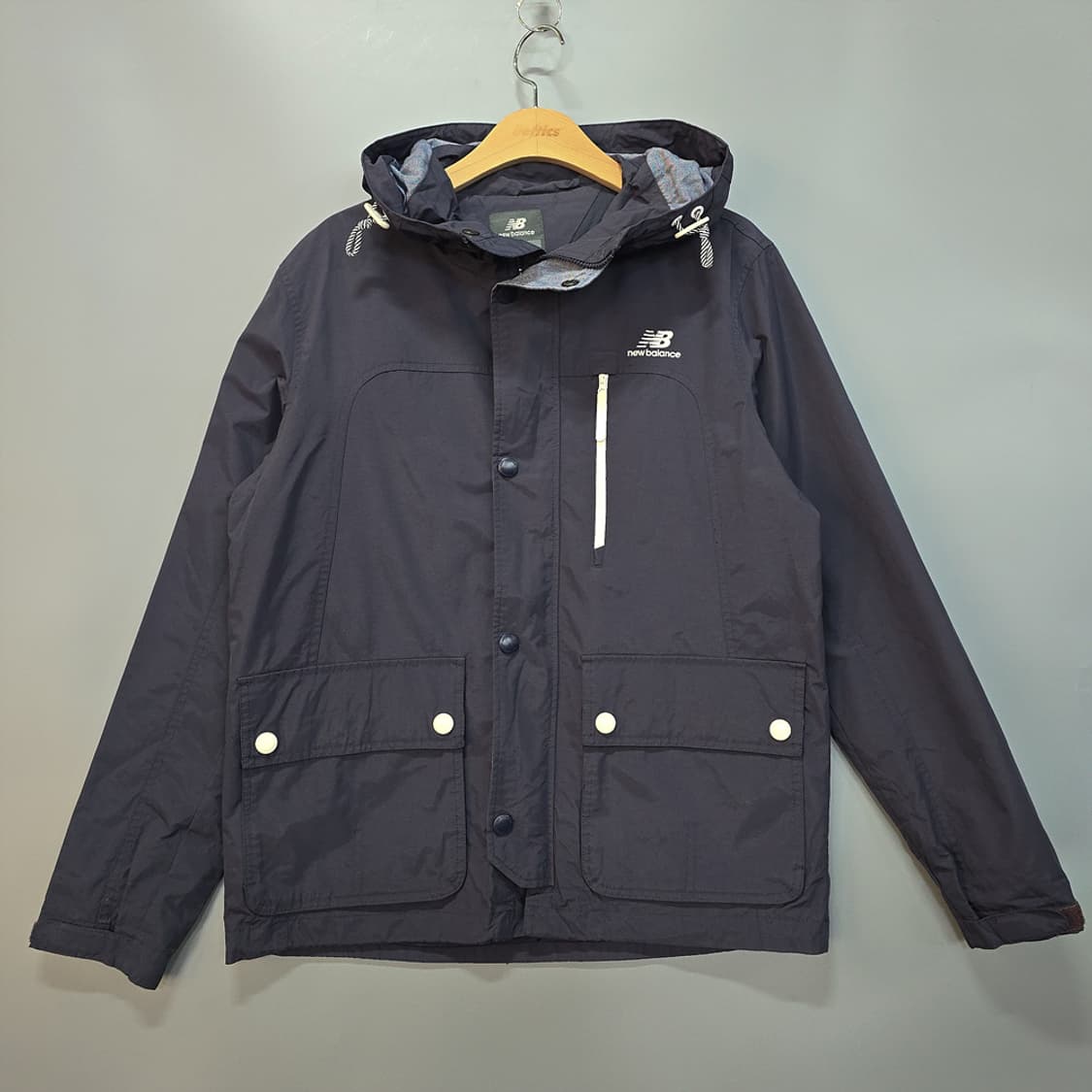 뉴발란스(new balance) 후드 바람막이 95 상품이미지1