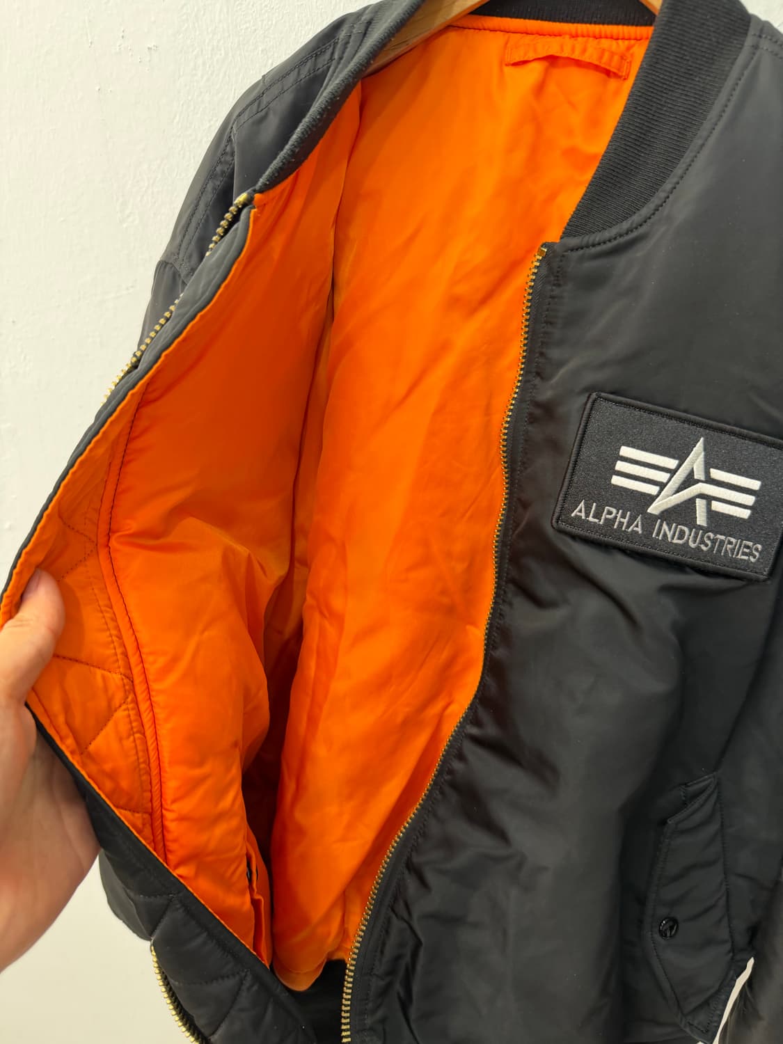 정품) 알파인더스트리 MA-1 블랙 패치 봄버 자켓 XXL 상품이미지5