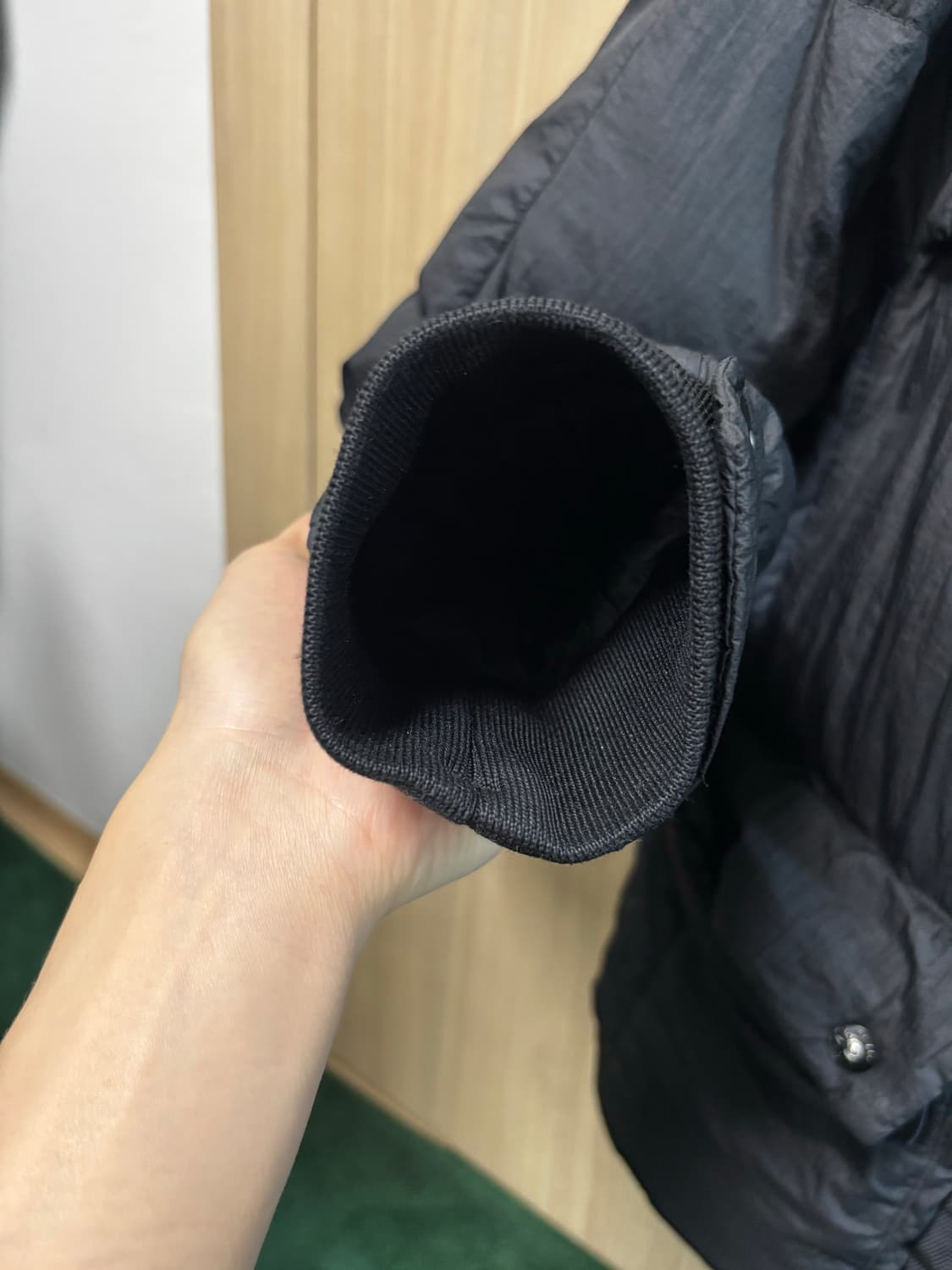 급전급처-스톤아일랜드 패딩 M 상품이미지8