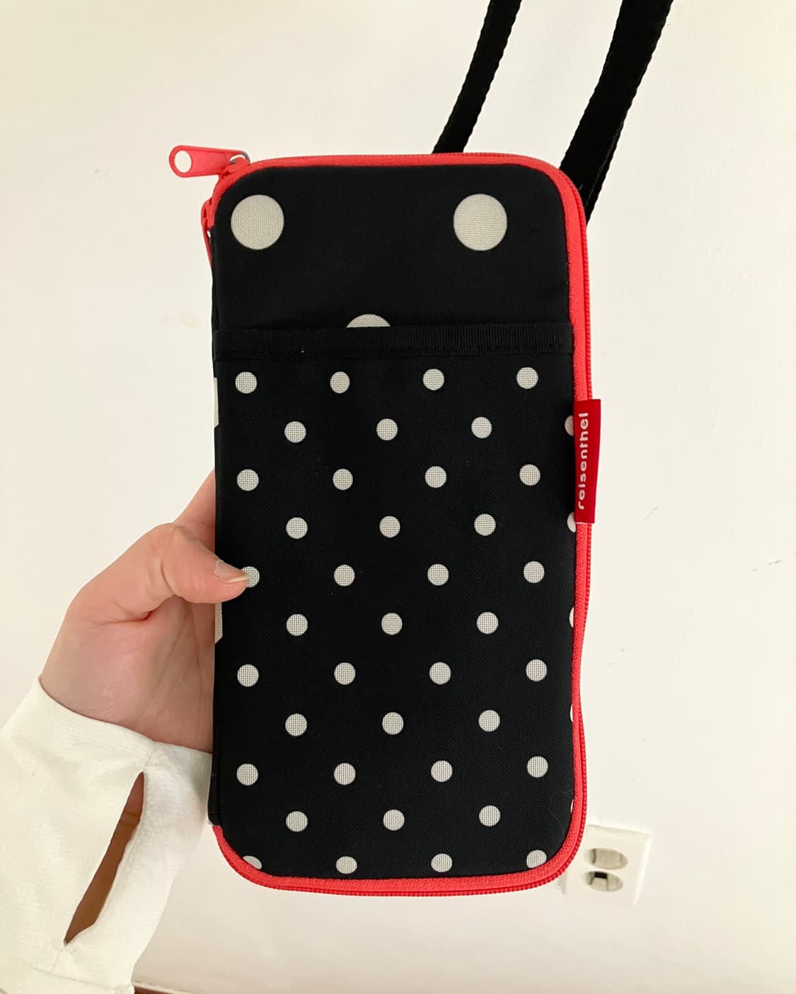 레드 블랙 도트 크로스백 상품이미지1