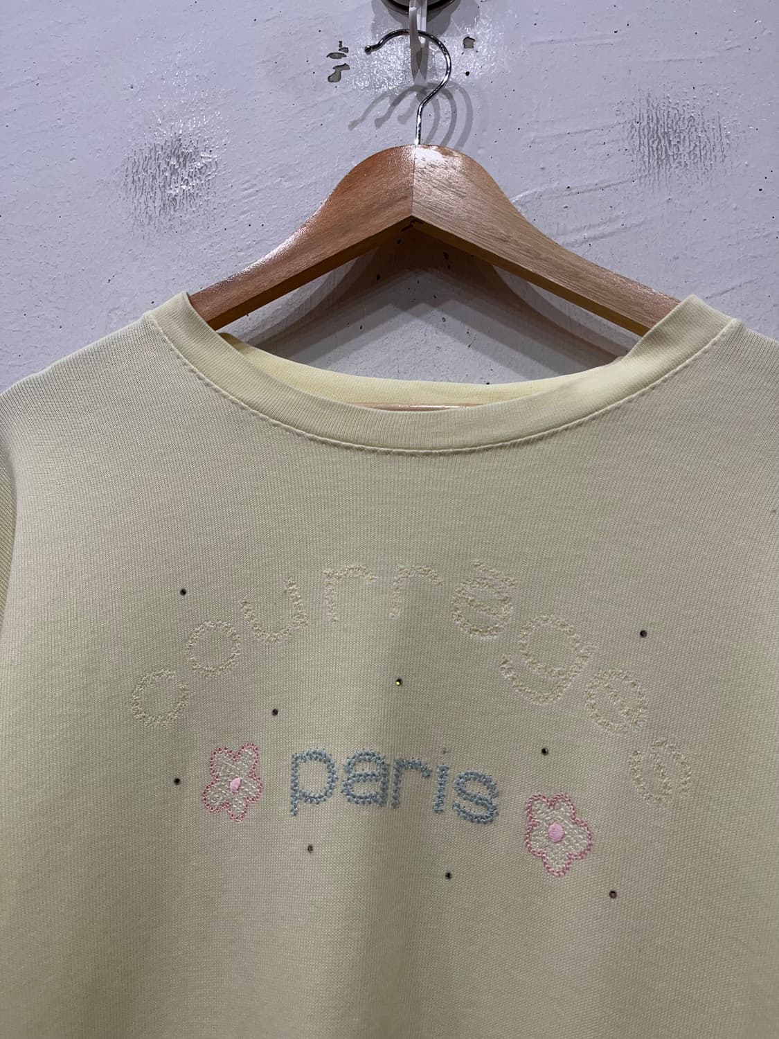 꾸레쥬 로고 맨투맨 상품이미지1