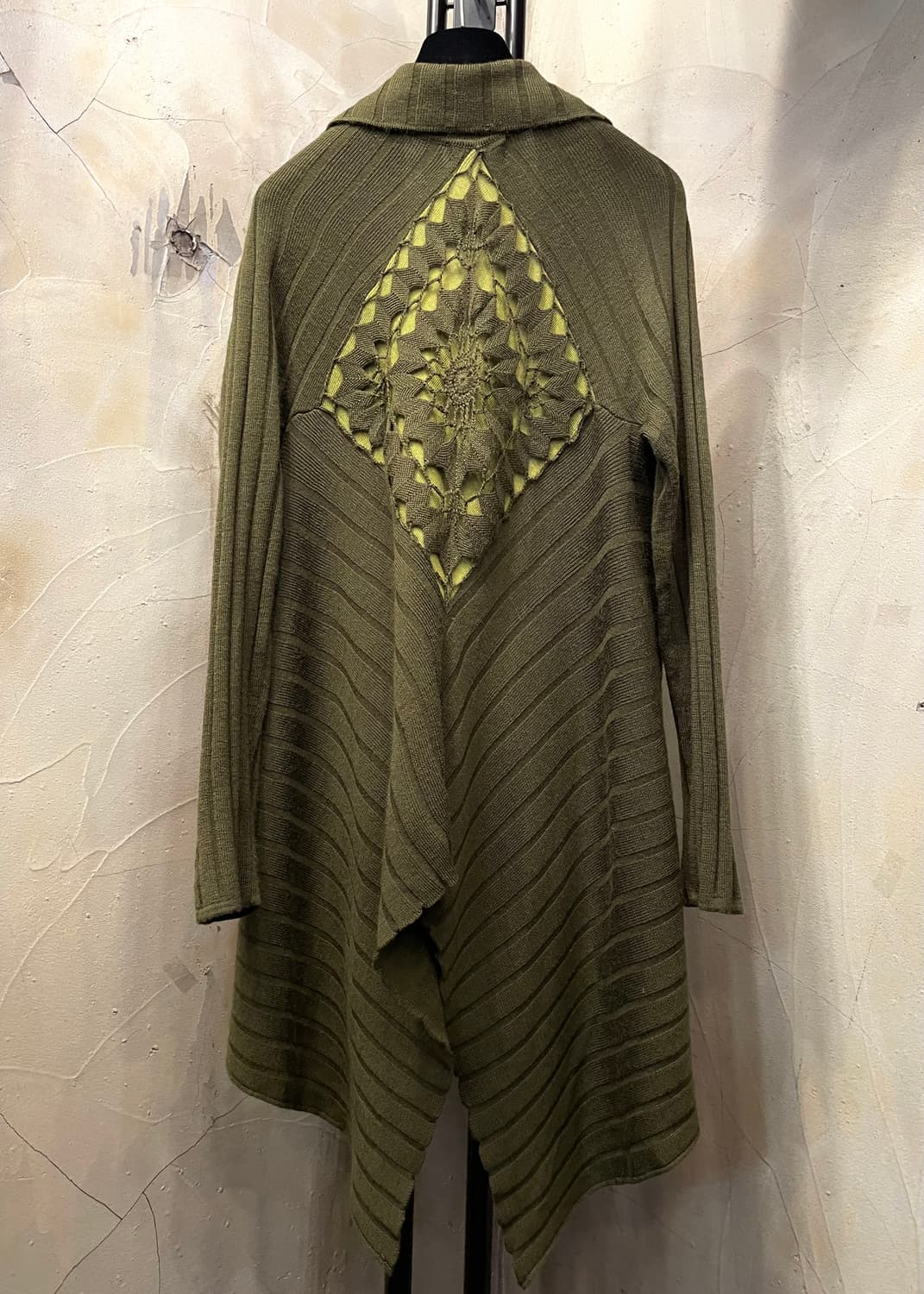 모스키노 언발란스 울 가디건 상품이미지1