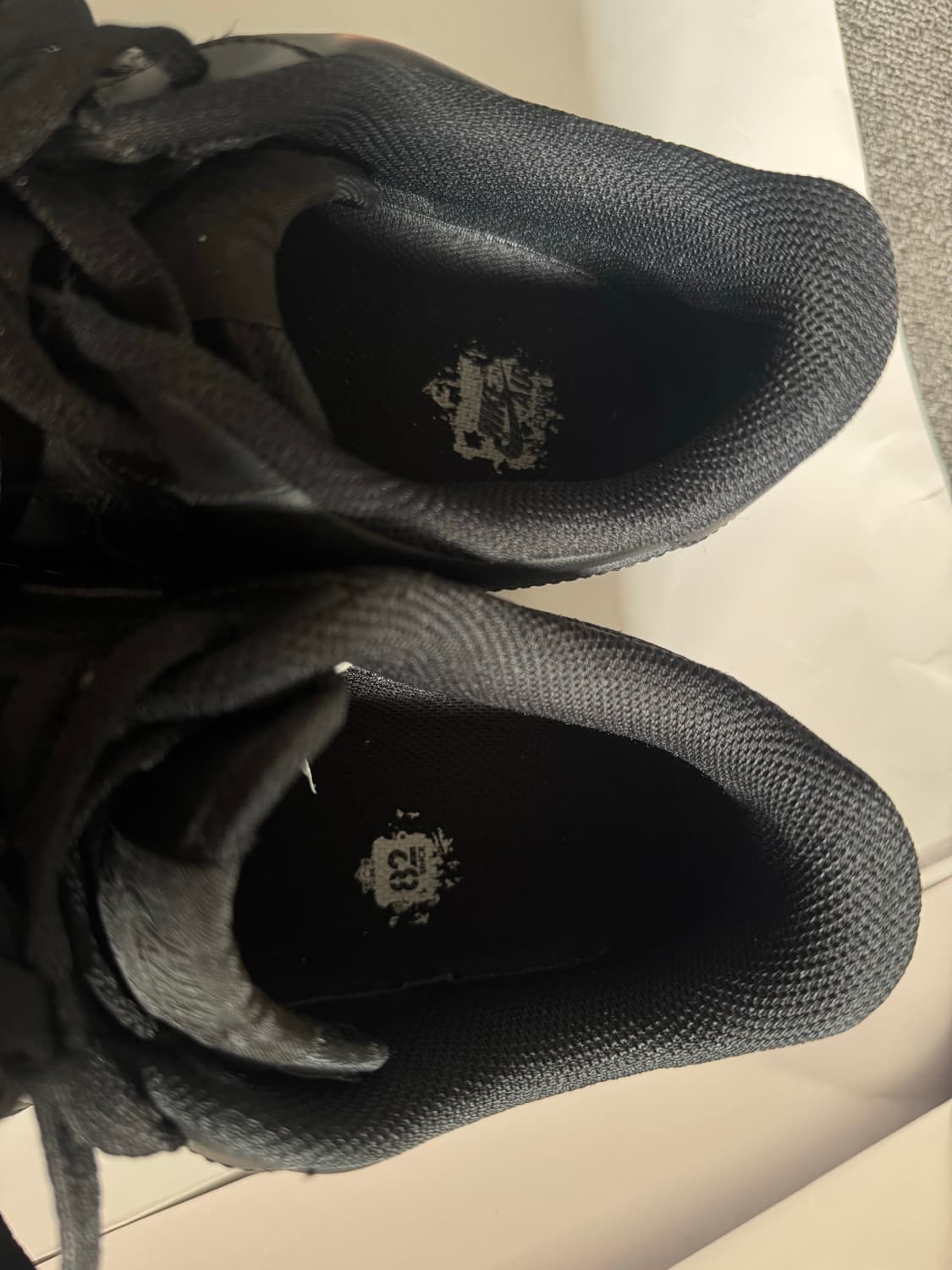 나이키 에어포스1 올검/블랙 US9.5 (275) 상품이미지4