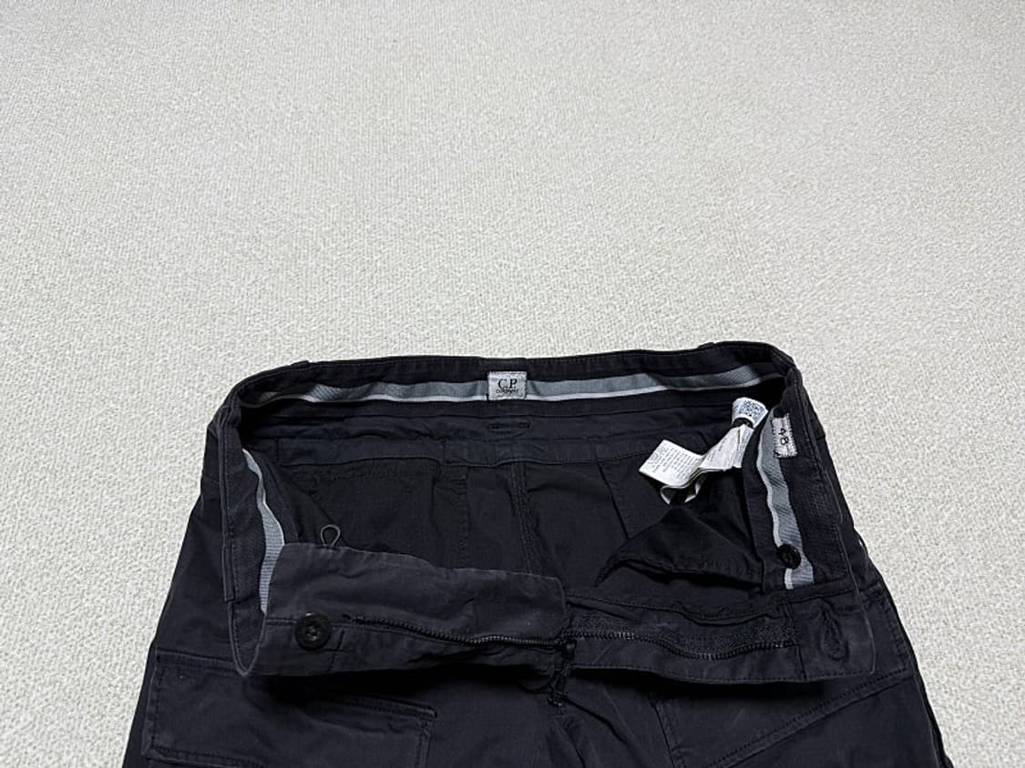 C.P 컴퍼니 카고 조거팬츠 남성용 34인치 상품이미지3