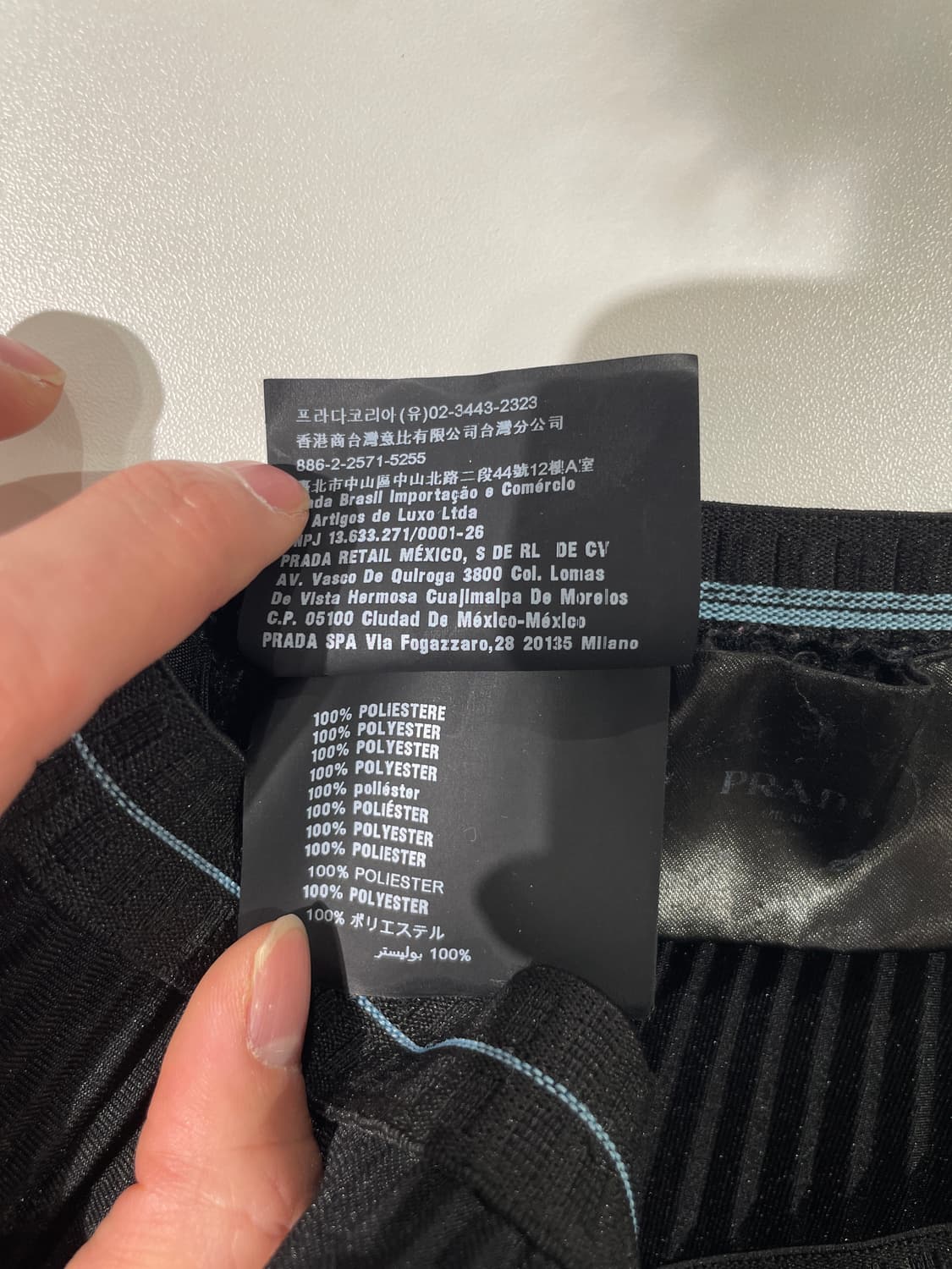 프라다 블랙 클래식 플레어 플리츠 롱 스커트 상품이미지9