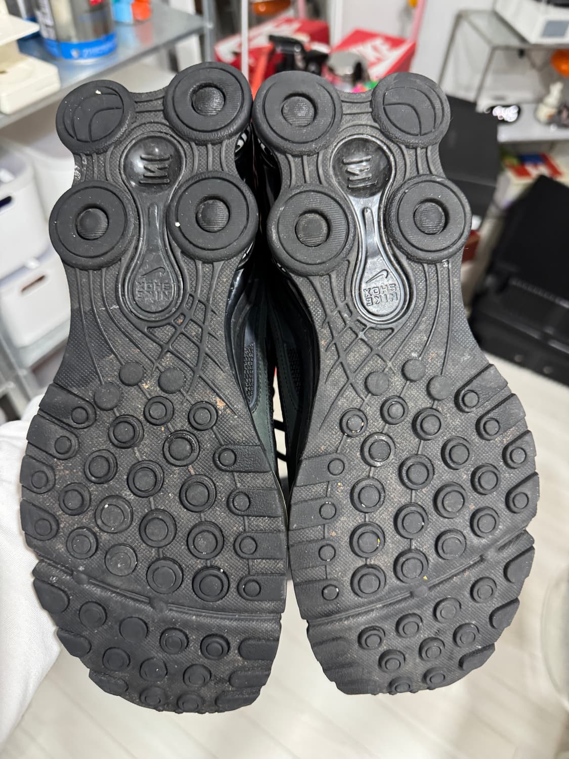 나이키 샥스라이드 2 슈프림 블랙 상품이미지3