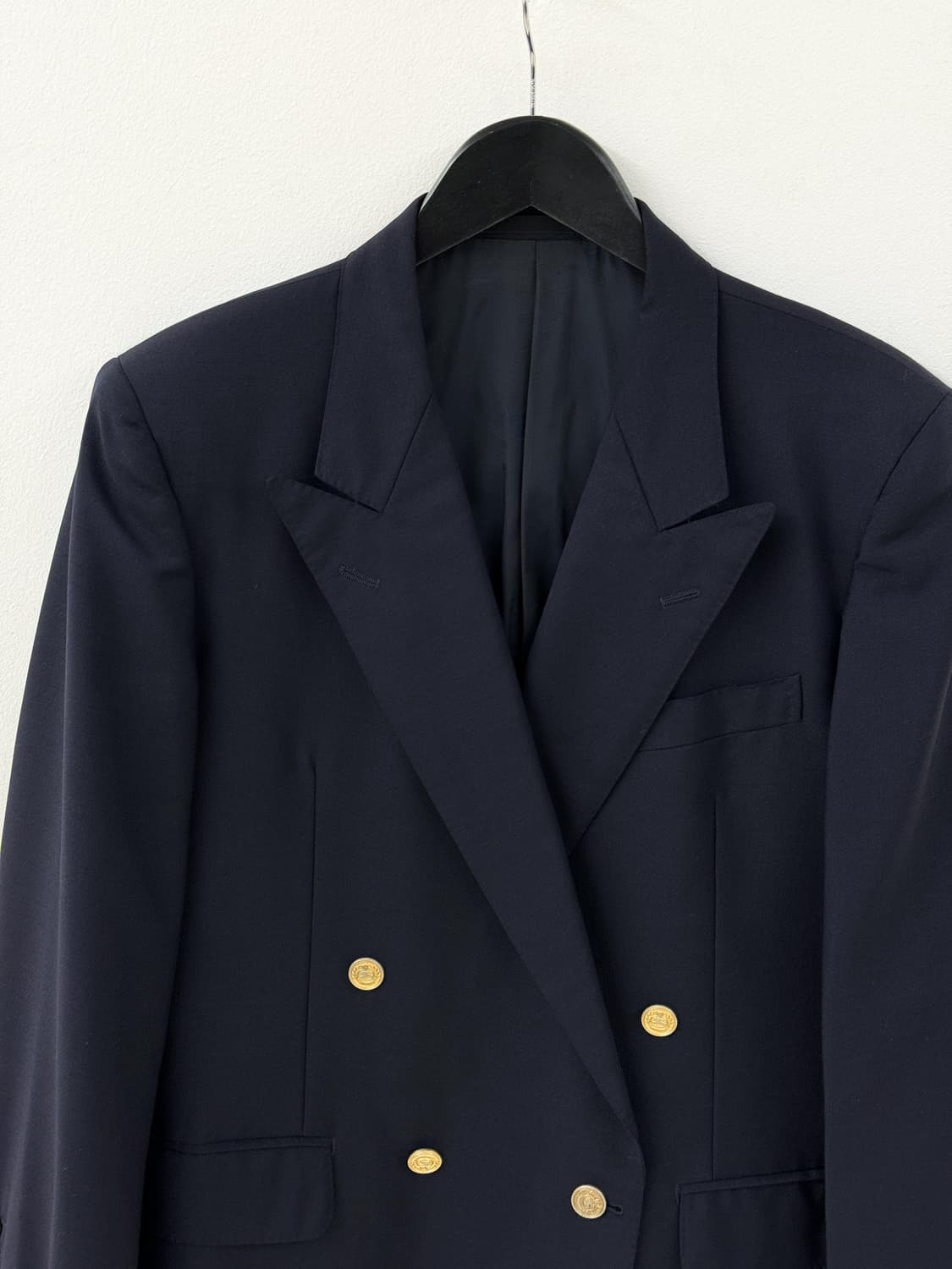 Burberry navy gold button 상품이미지2