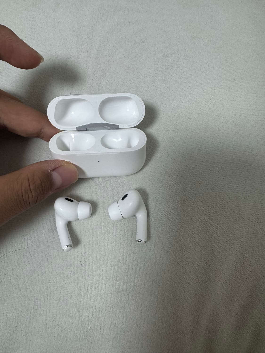 에어팟 프로2 c타입 상태좋음 상품이미지2