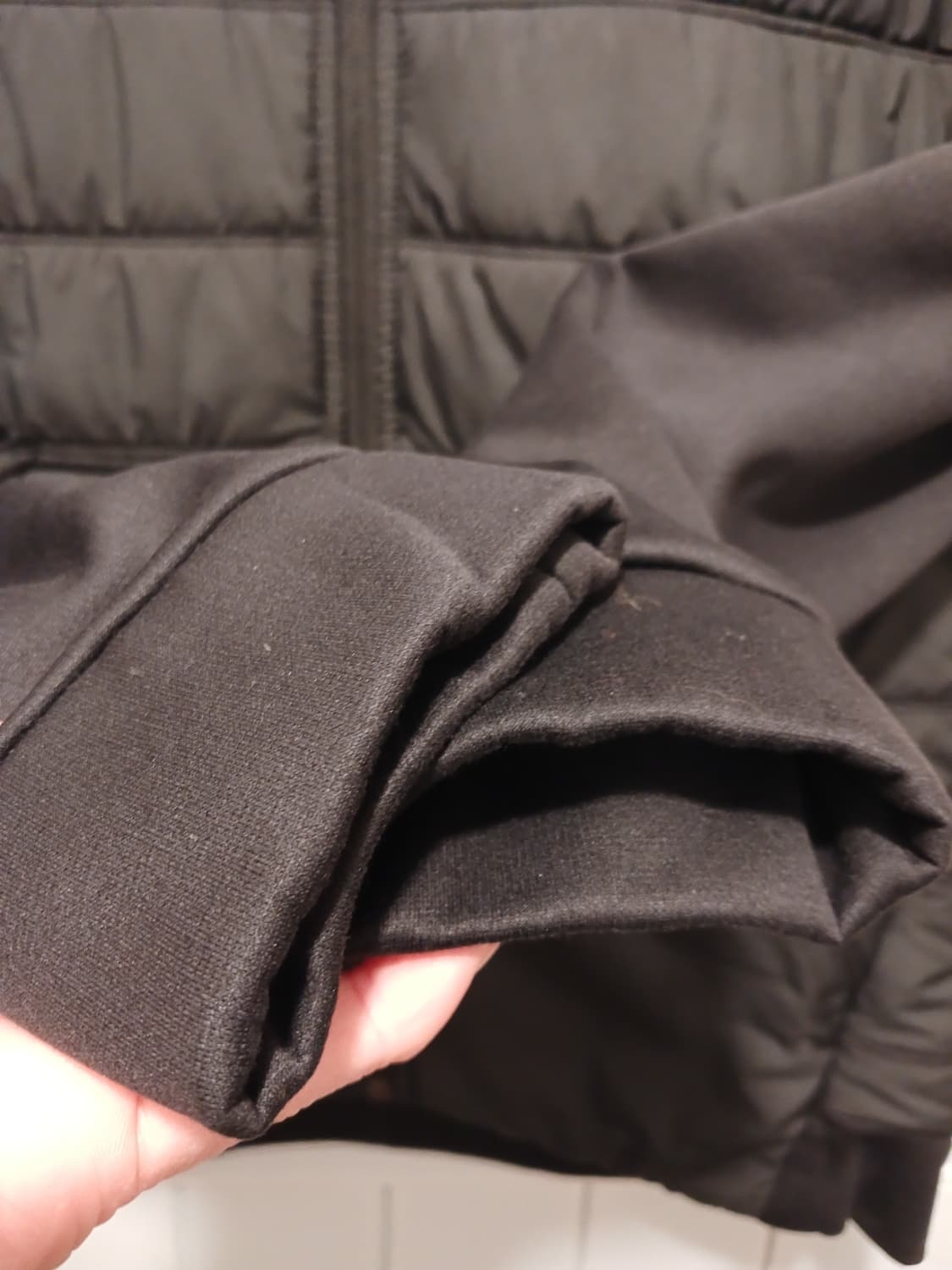 나이키 정품 남성 경량 후드 점퍼 95 사이즈 상품이미지3