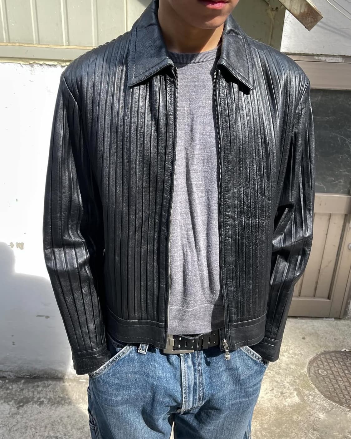 지아니 베르사체 8-90s 플리츠 레더 자켓 상품이미지1