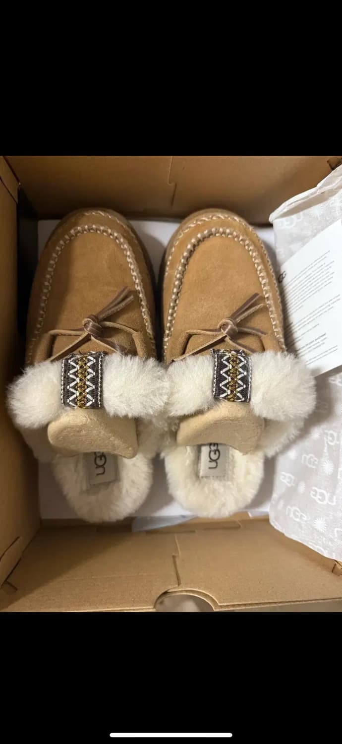 Ugg 어그 스티치 디스케드 슬리퍼 (체스트넛 7) 상품이미지3