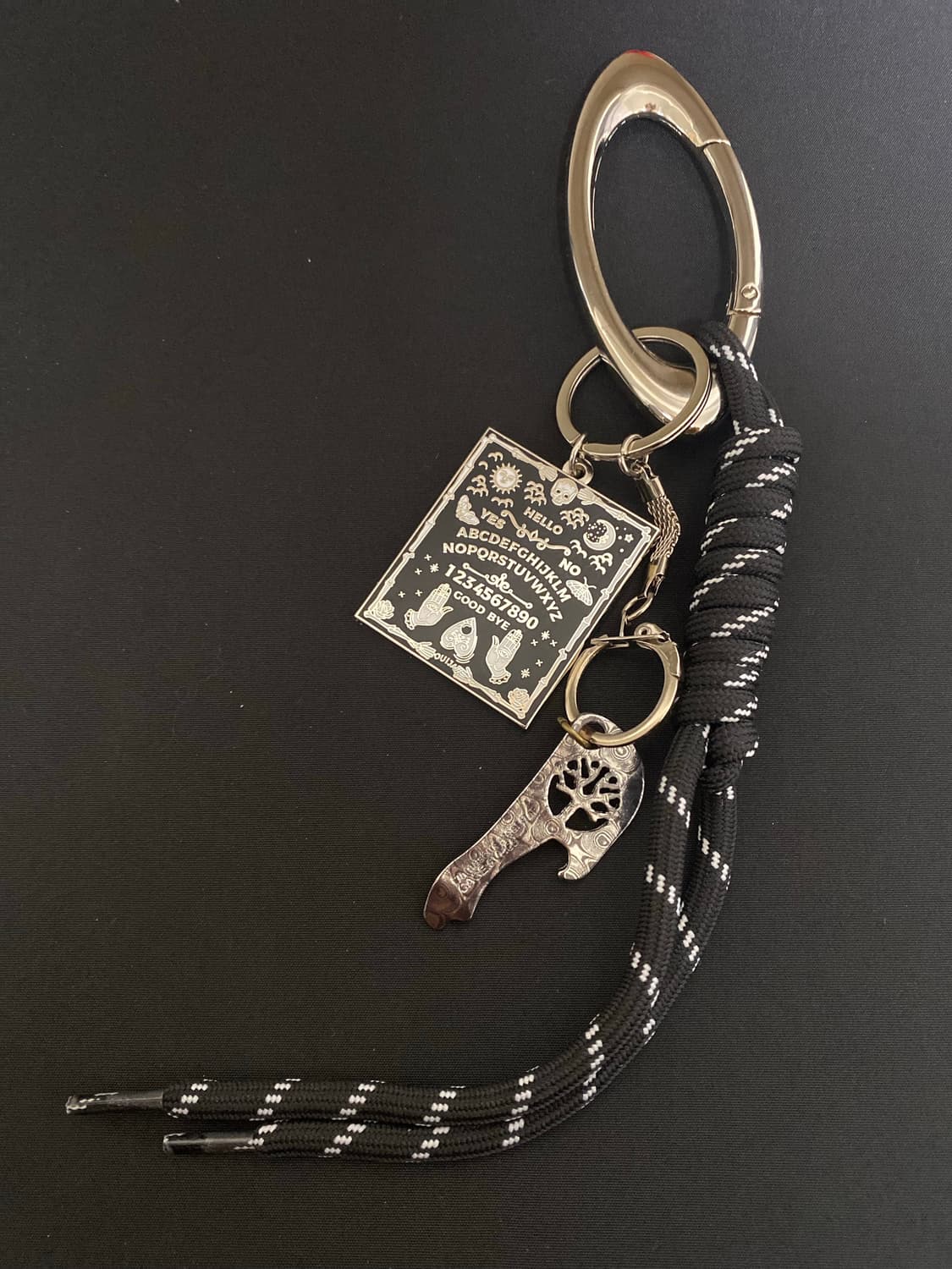 블랙 메탈 팬던트 키체인 상품이미지2