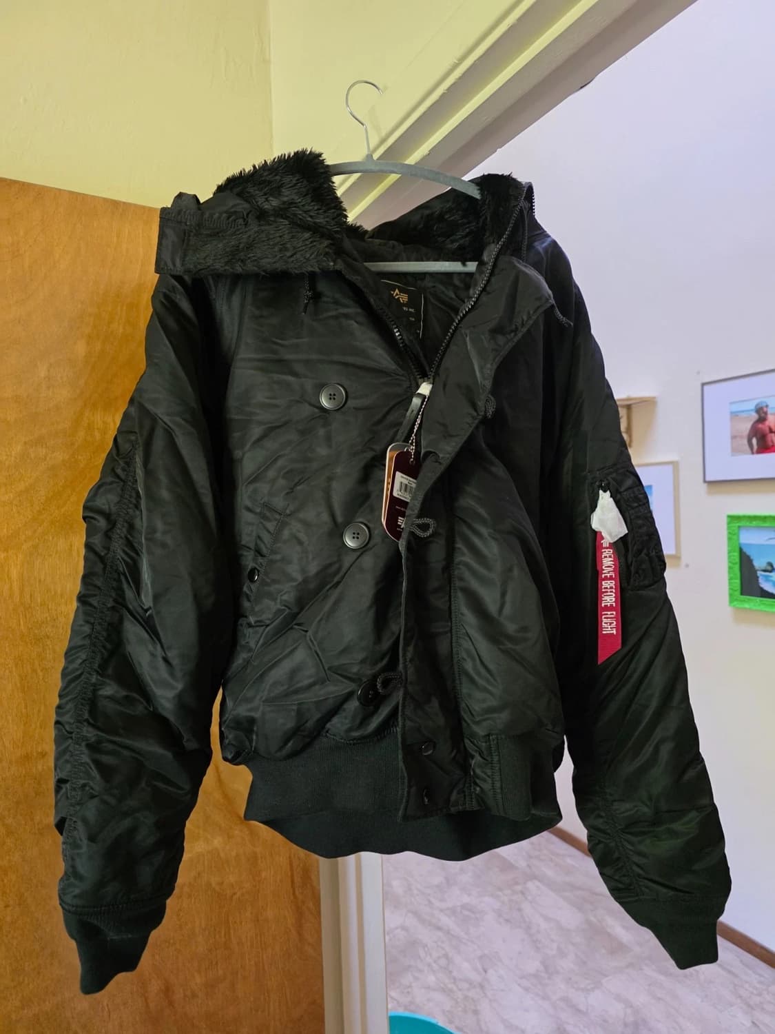 알파 인더스트리 N-2B 리테일 파카 블랙 상품이미지1