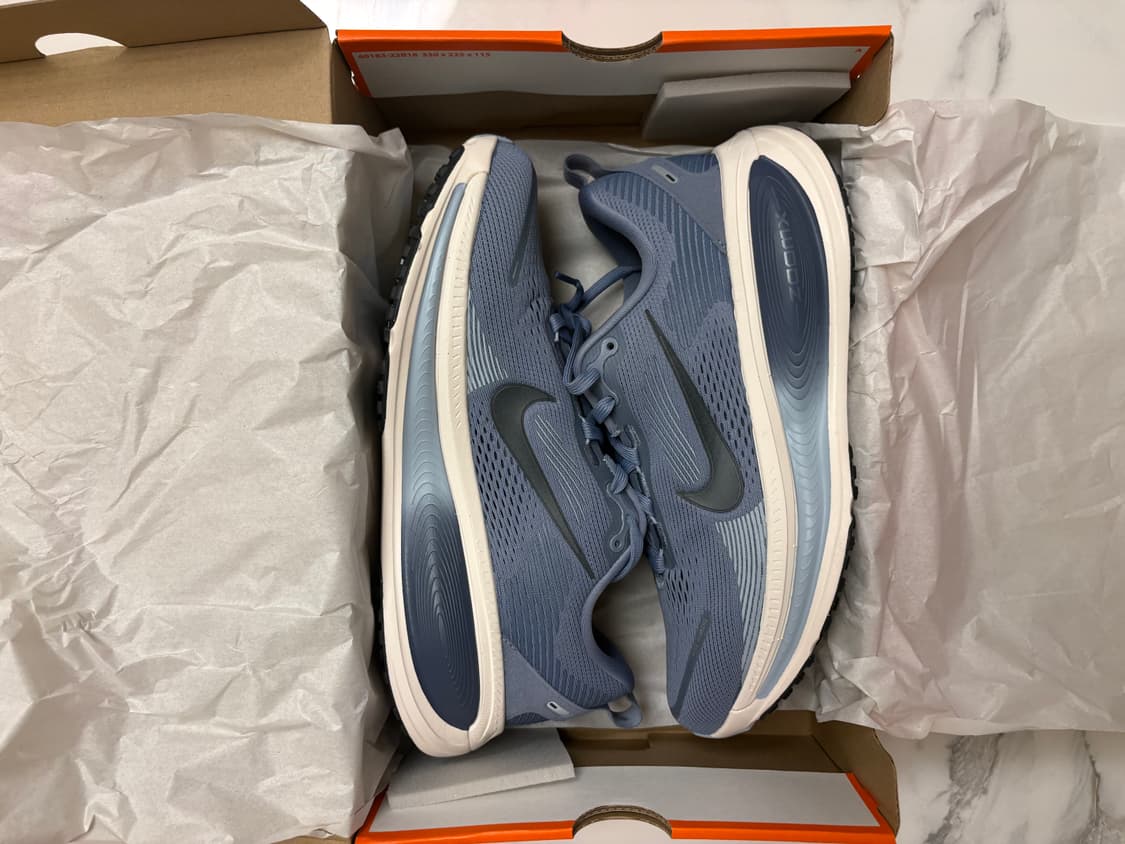 나이키 보메로 18 애션 슬레이트 디퓨즈드 블루 -  265 상품이미지7