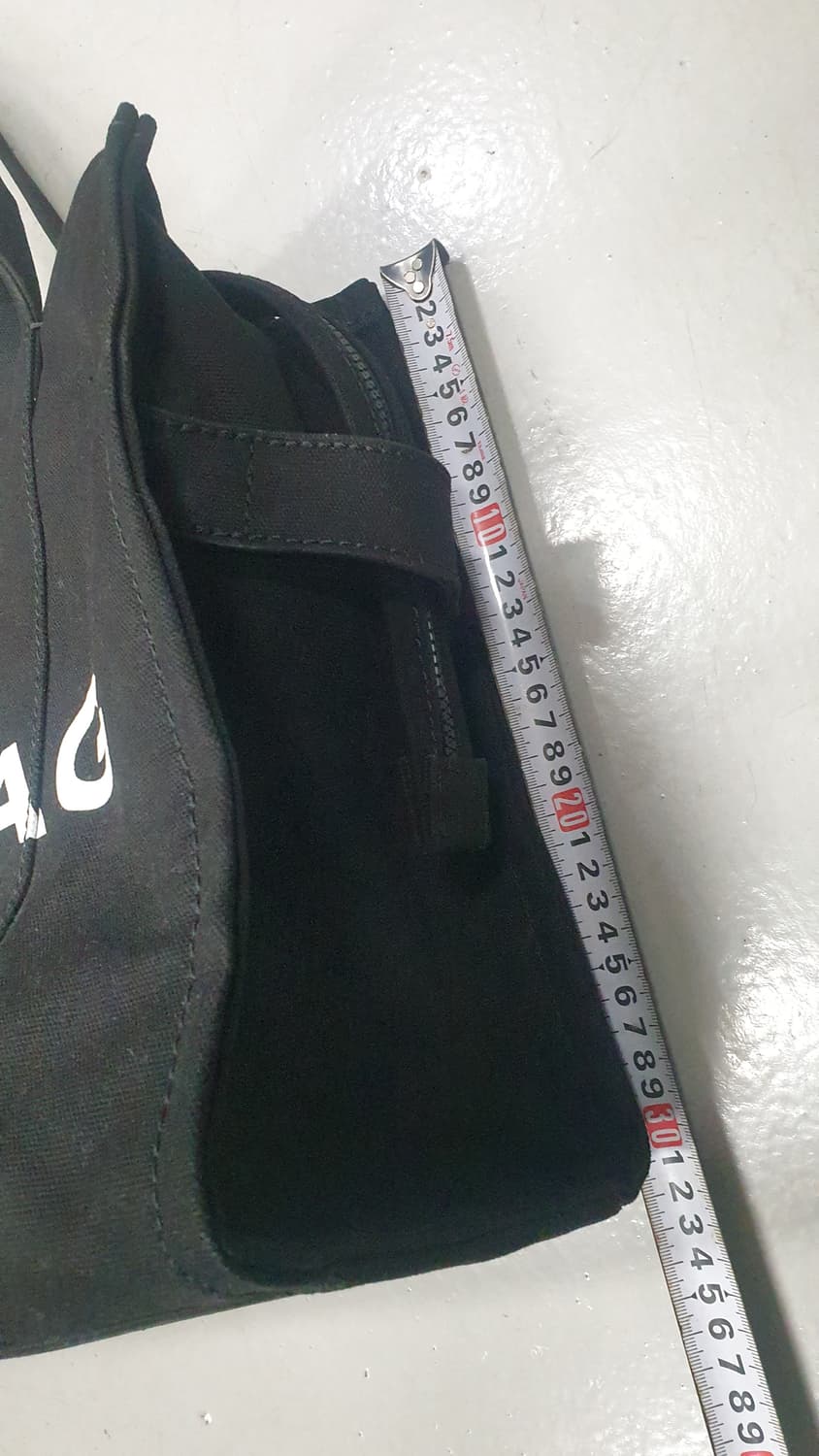 마크제이콥스 블랙 The Tote Bag 토트백 상품이미지6