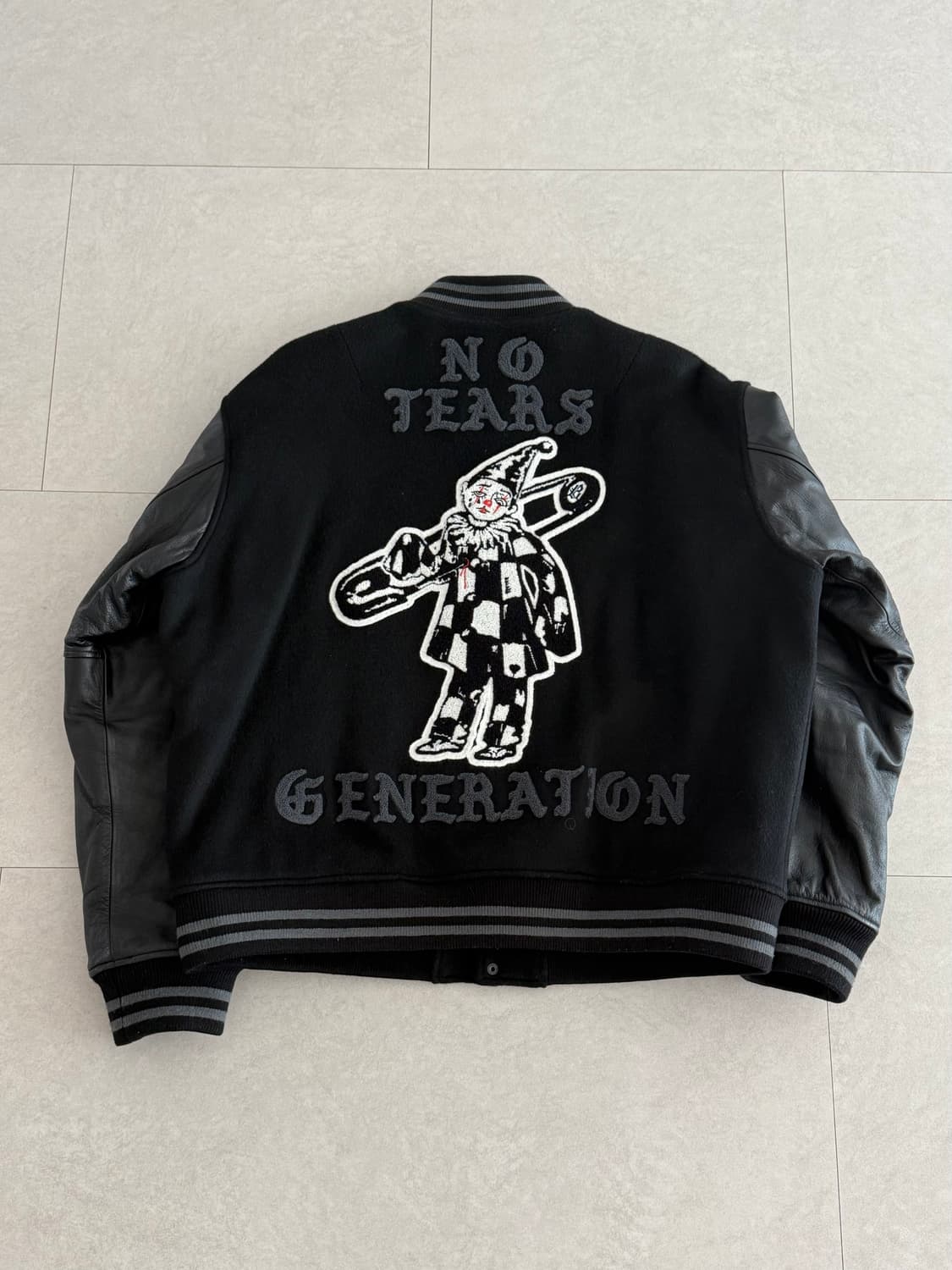 블랙아웃 바시티 블랙 L 상품이미지2