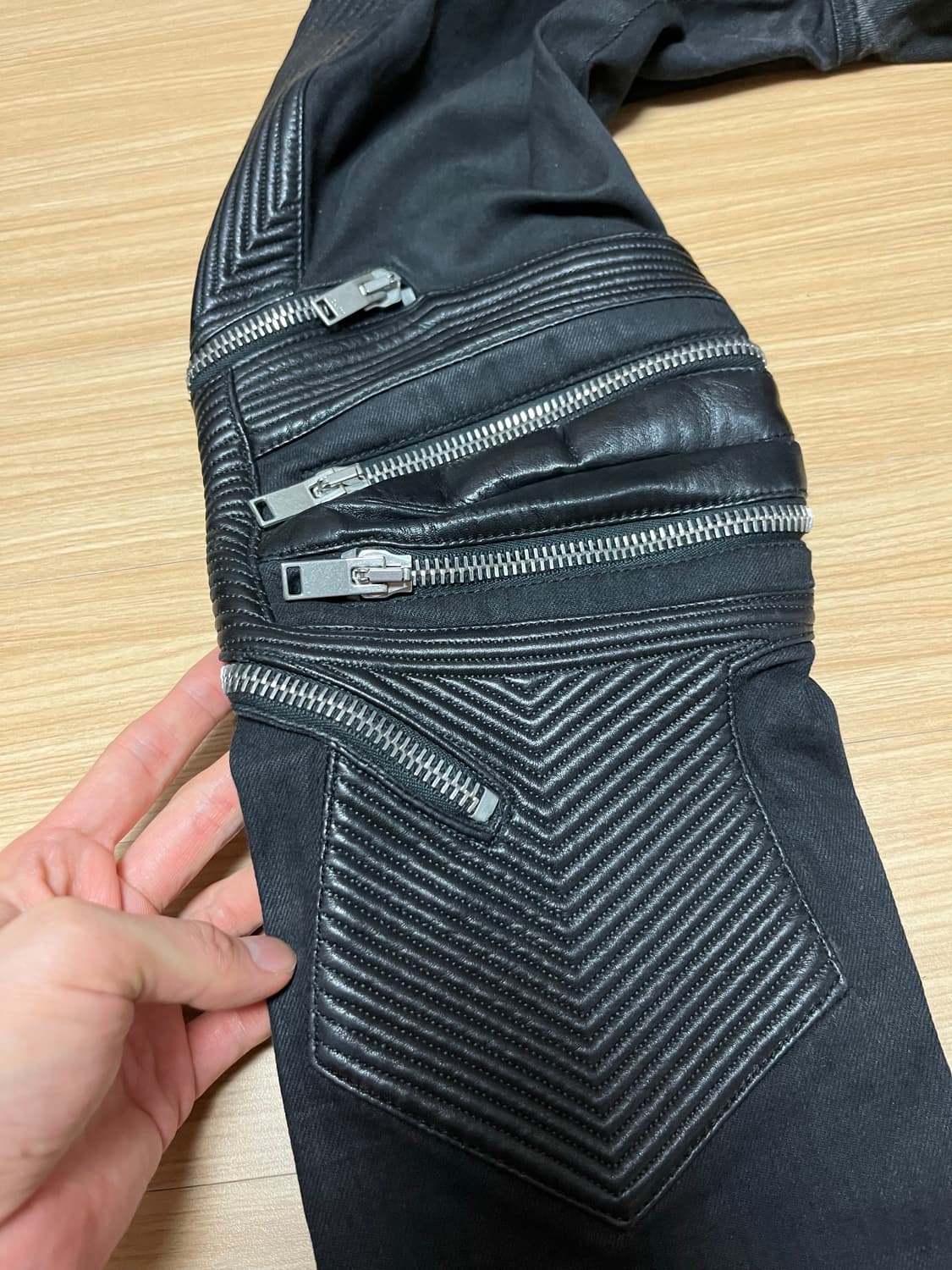 생로랑 13fw 레더패널진 32 상품이미지6