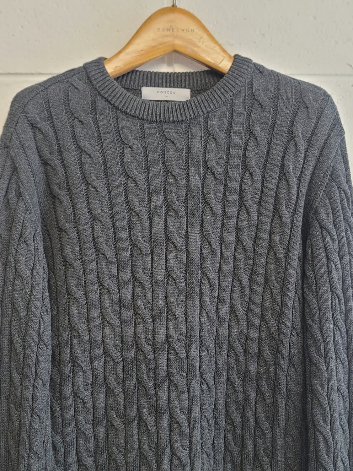 코모도(COMODO) 꽈배기 케이블 니트 판매 상품이미지3