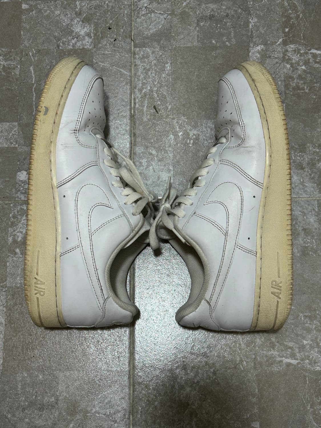 나이키 에어포스 1 '07 로우 화이트 280 상품이미지1