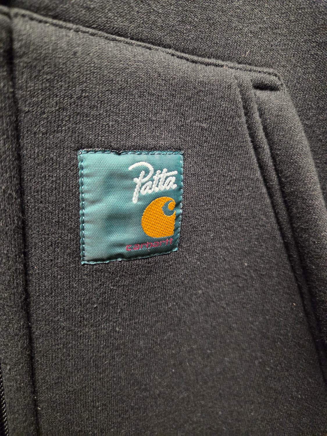 파타 x 칼하트 WIP 카럭스 봄버 자켓 (Patta x Carhartt 상품이미지2