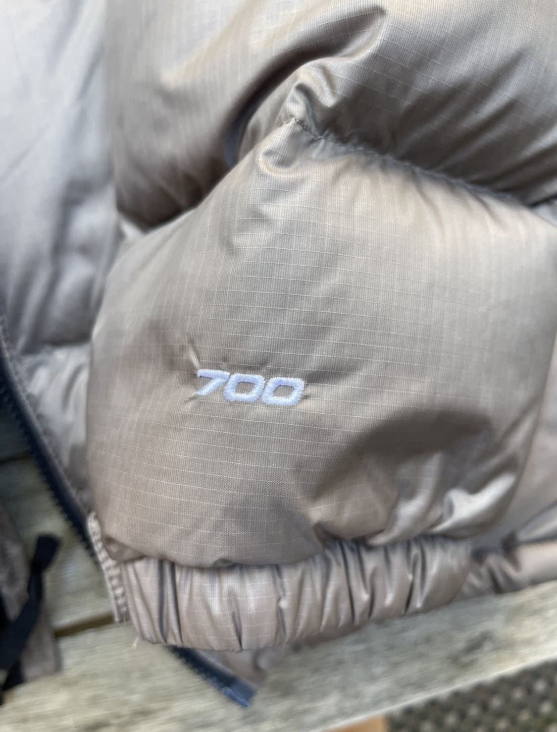 노스페이스 눕시 700 패딩 베이지 XL 상품이미지2