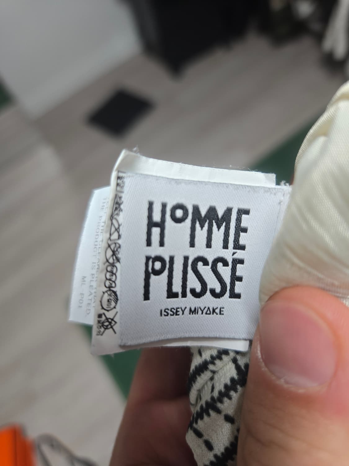 옴므플리세 바지 상품이미지3