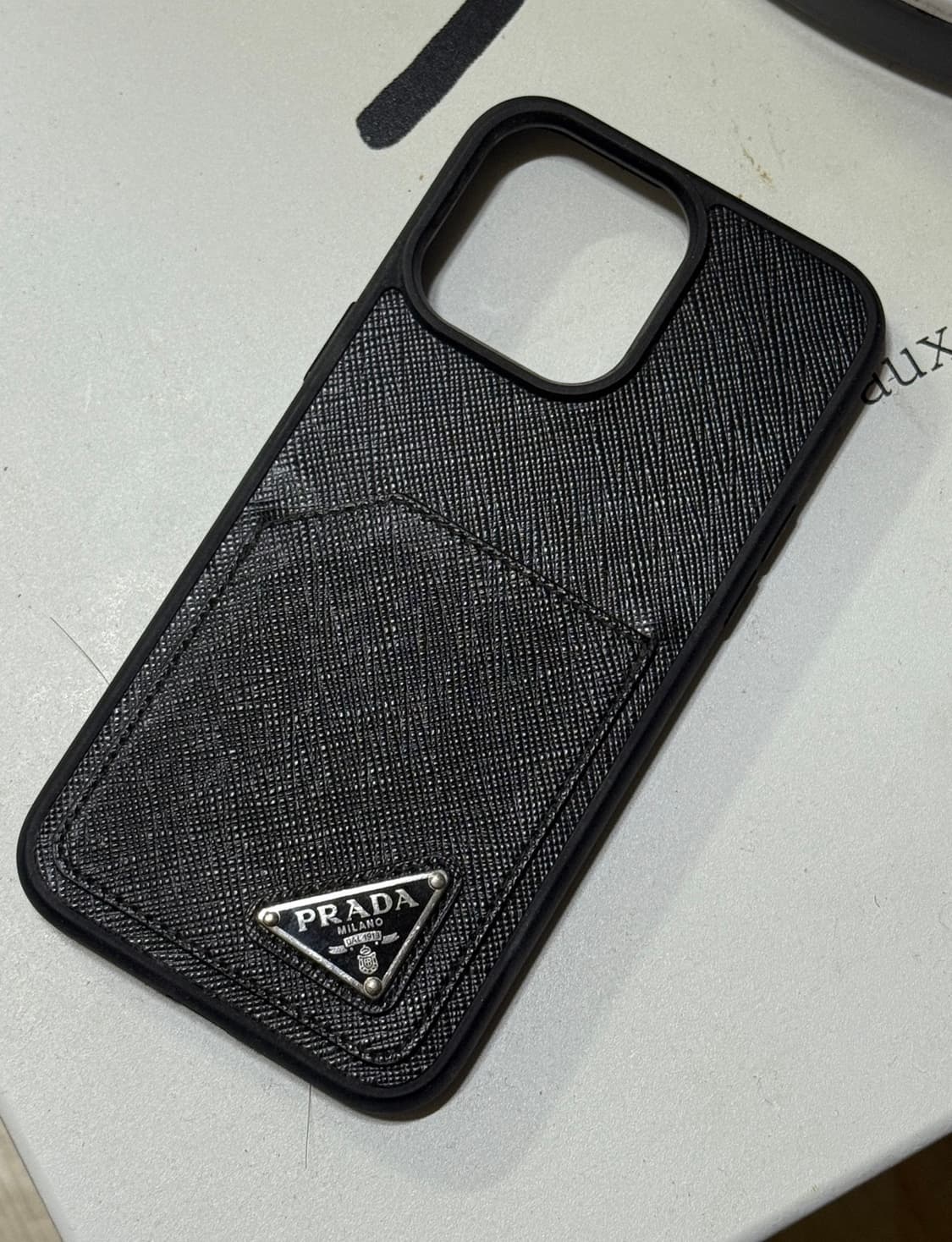 아이폰 14프로 맥스 프라다 사파이노 케이스 상품이미지1