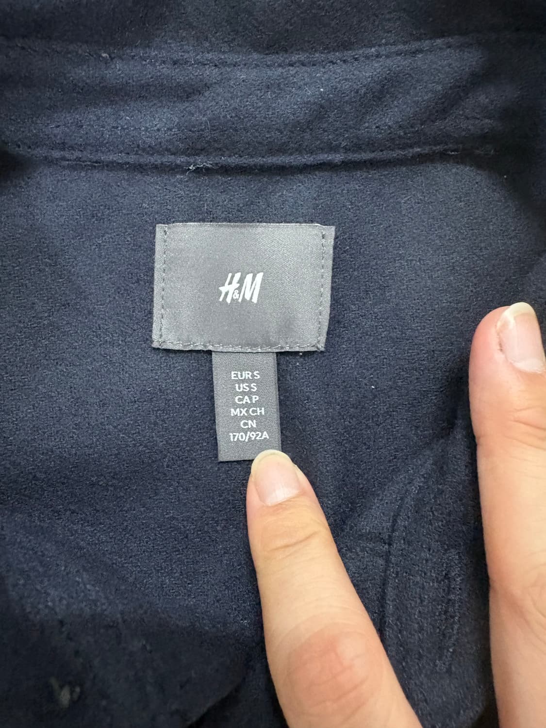 H&M 네이비 포켓셔츠자켓 상품이미지2