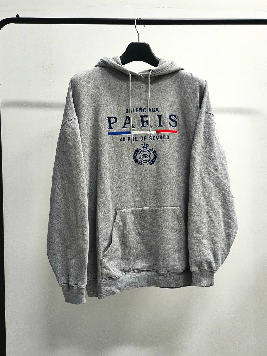 발렌시아가 파리스 후드티
사이즈 M / 사용감 적음 상품이미지1