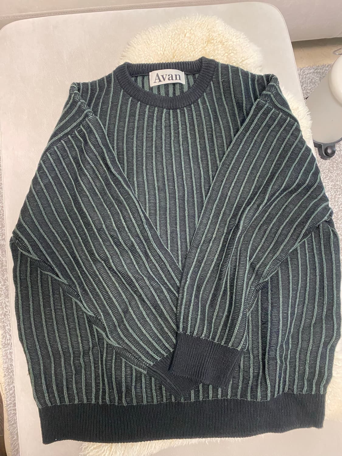 어반드레스 검은색 니트 스웨터 상품이미지1