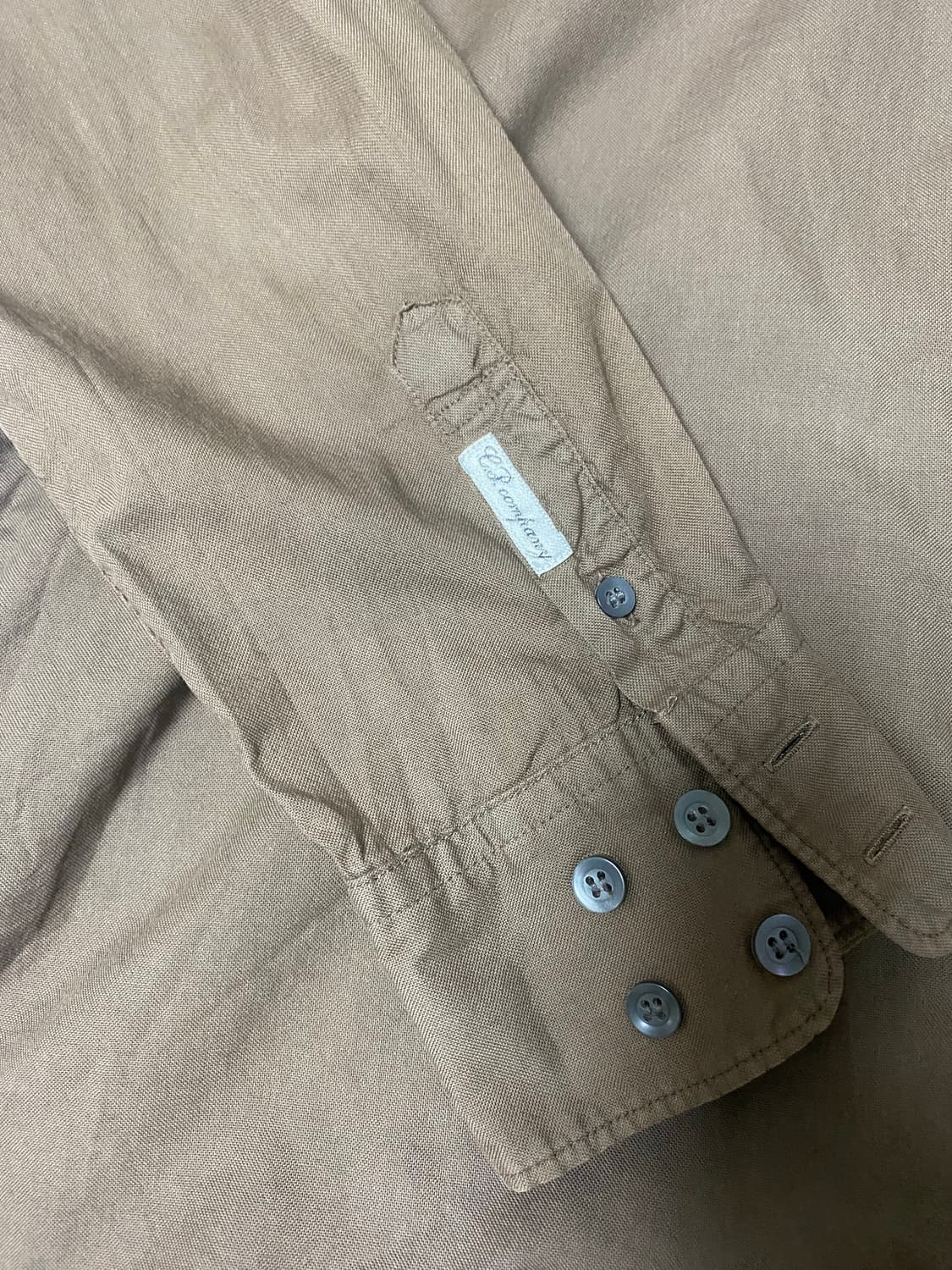 C.P.컴퍼니 로고 자수 셔츠 상품이미지3