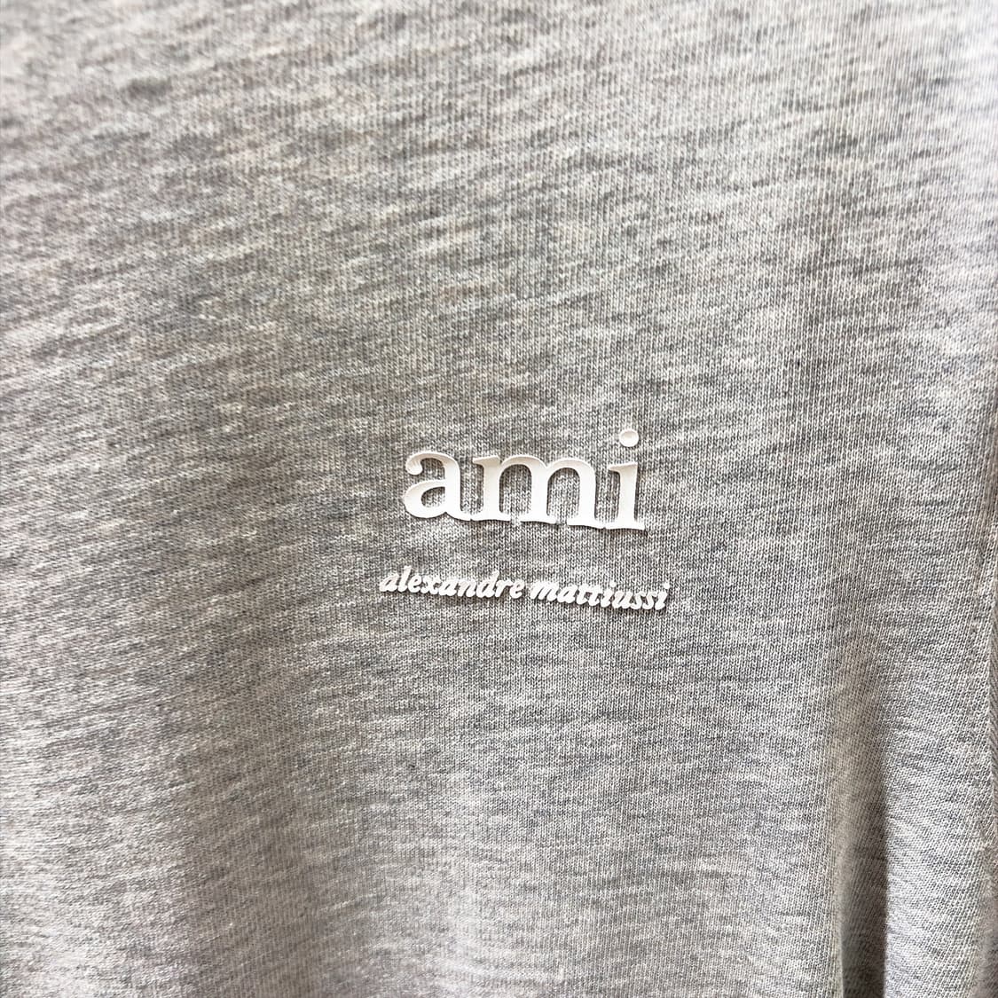 (정품/새상품) AMI 아미 남성 그레이 로고 롱슬리브 상품이미지2