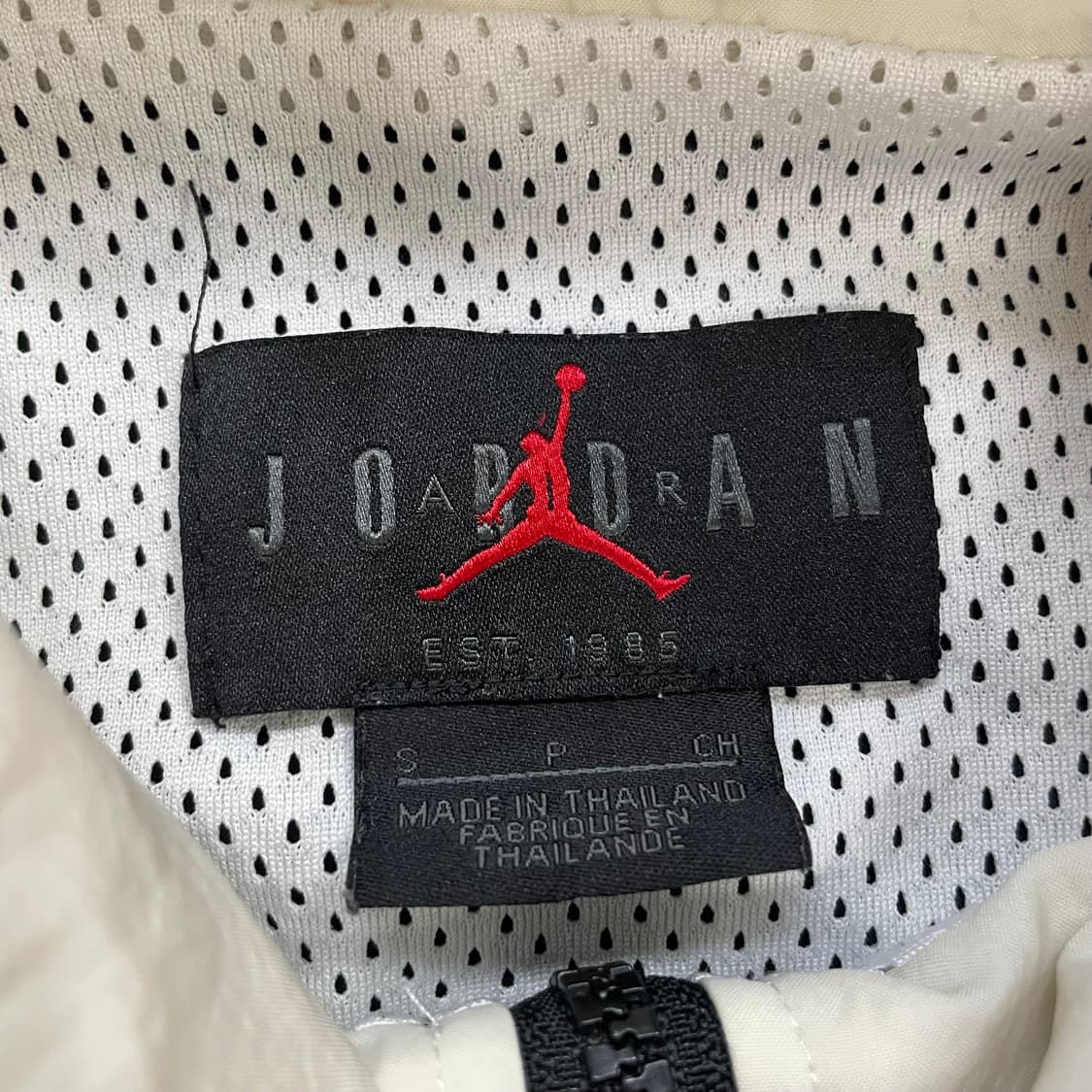 나이키 조던 레거시 플라이트 바람막이 자켓 블랙 화이트 상품이미지4