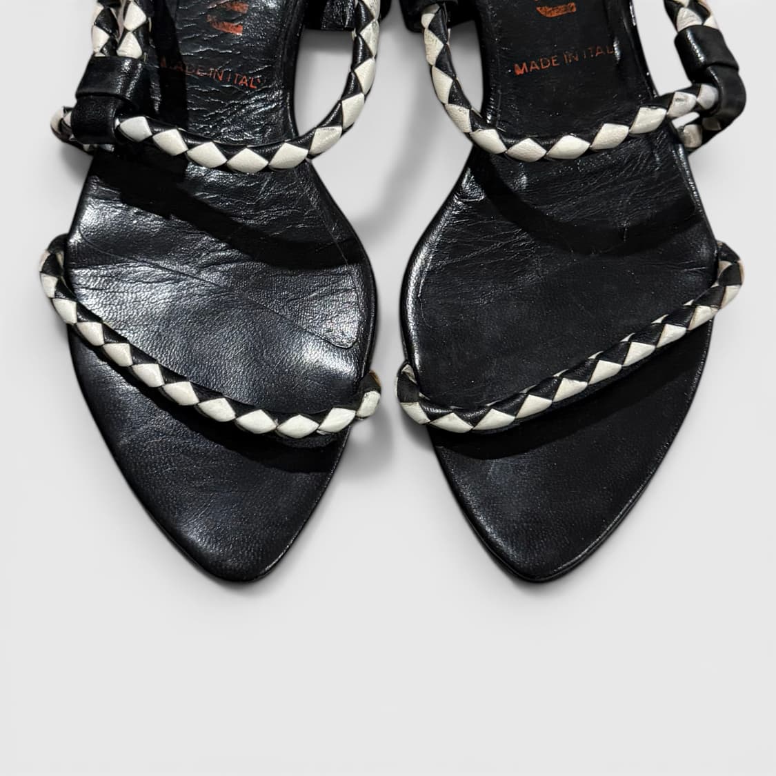 miumiu shoes 상품이미지2