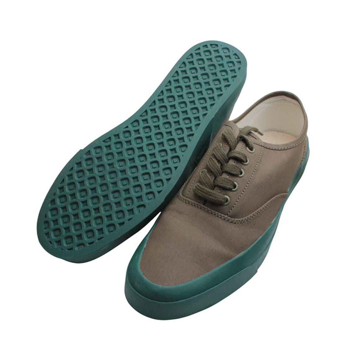 메종 키츠네 올리브그린 남성 스니커즈 42 상품이미지3