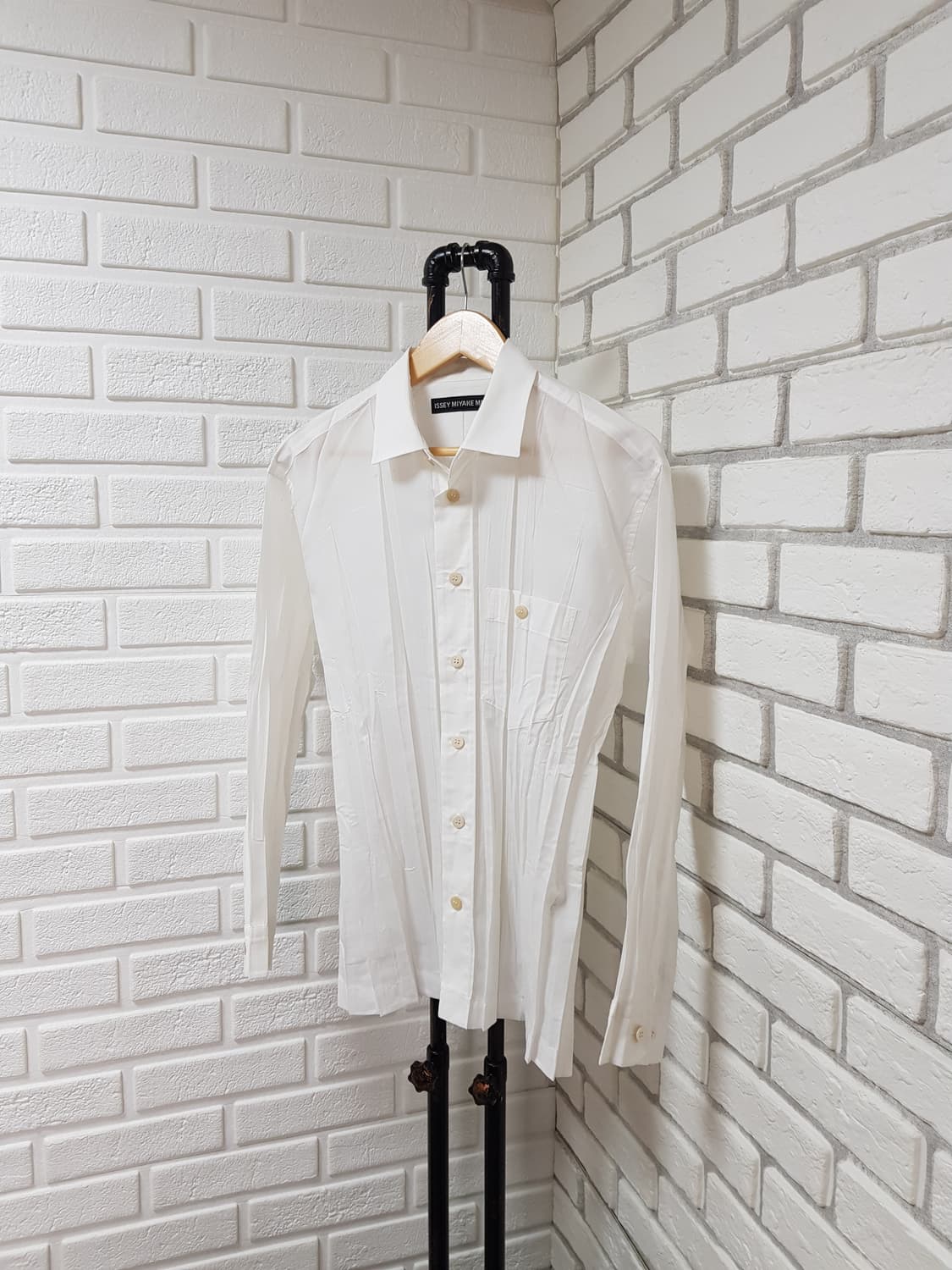 [1/95~100] 이세이미야케 맨 플리츠셔츠 화이트 상품이미지1