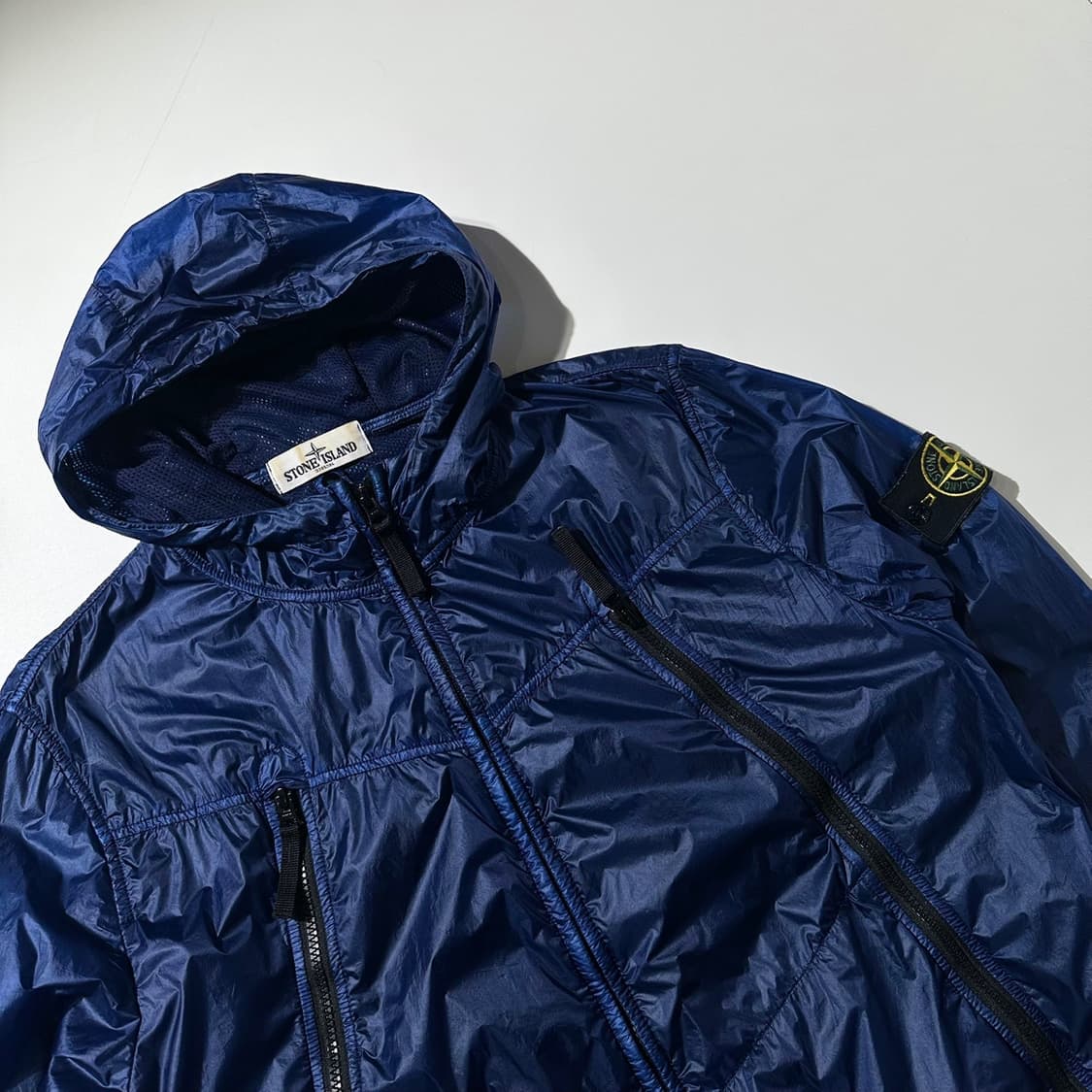 (매장판) 스톤 아일랜드 사이드 로고 와펜 나일론 후드 자켓 상품이미지3