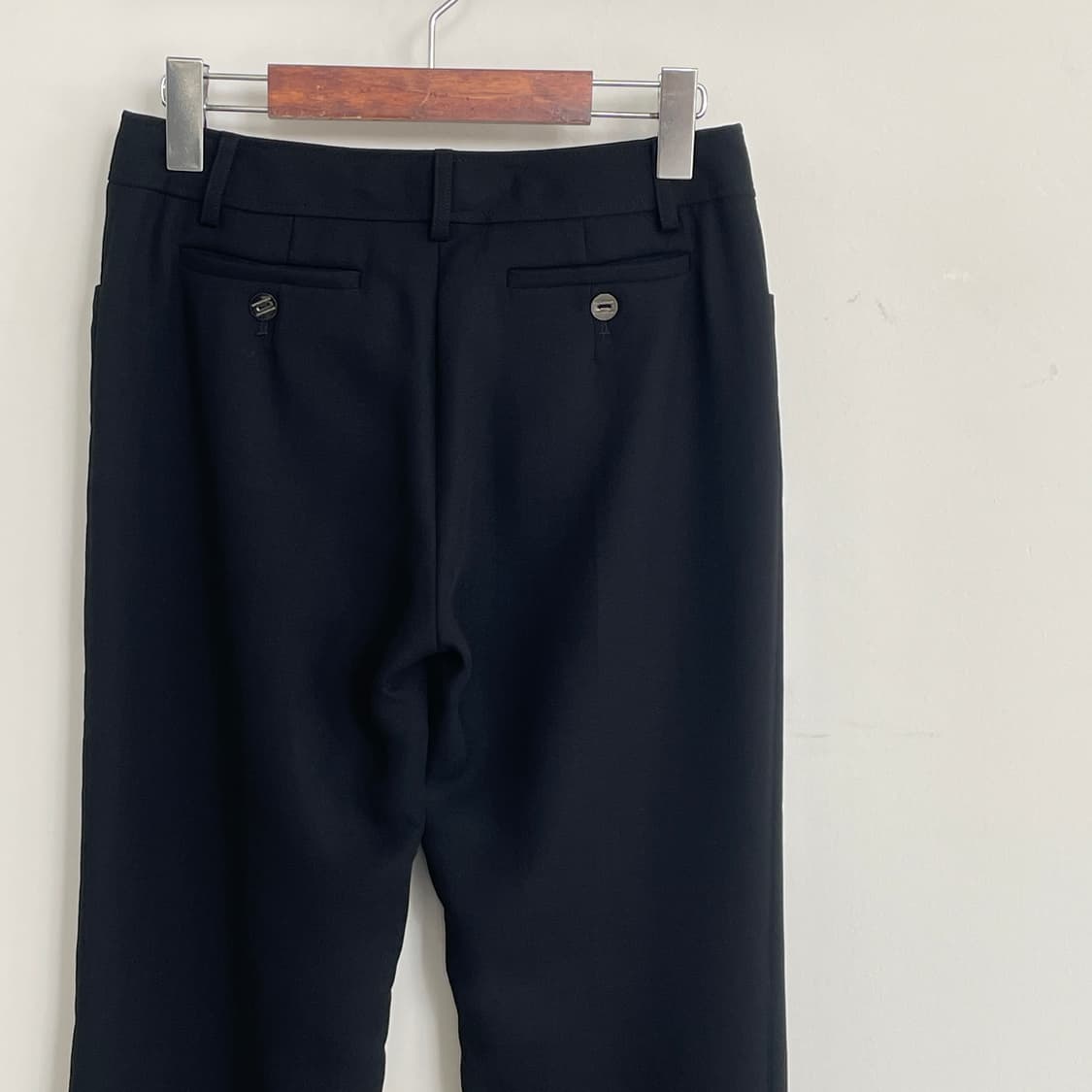 버버리 블랙 세미 부츠컷 슬랙스 상품이미지5