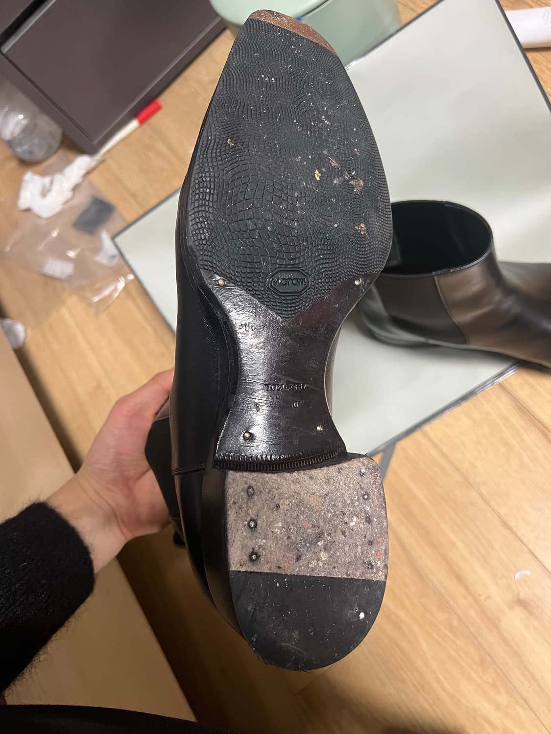 톰포드 지아니 10 43사이즈  상품이미지8