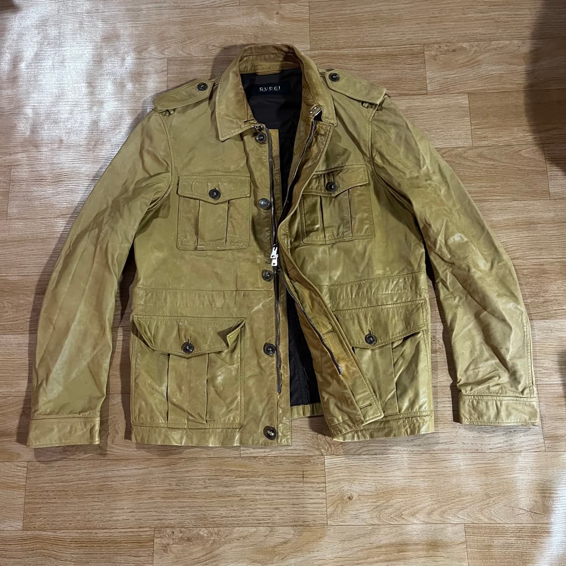 [105] 구찌 밀리터리 가죽자켓 상품이미지1